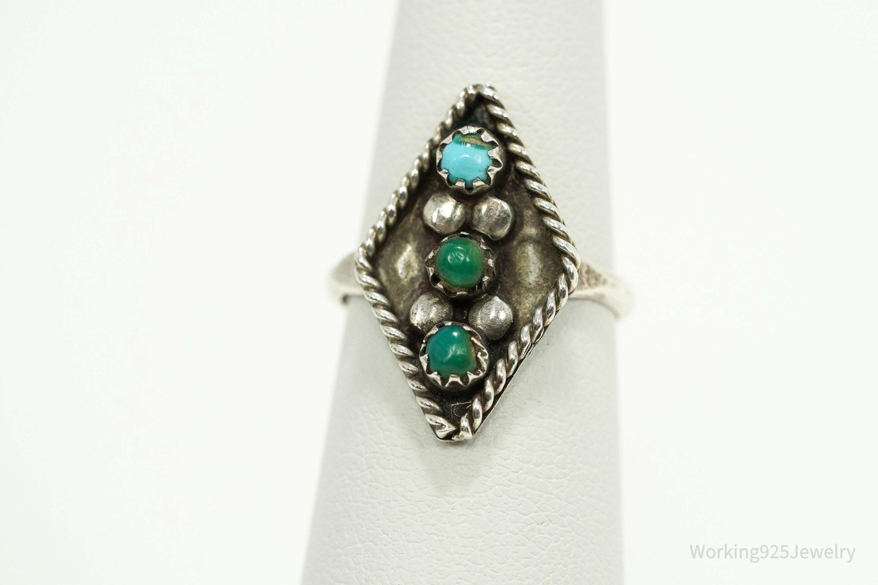Vintage Handmade Native American Turquoise Unsigned Silver Ring - Size 5.75