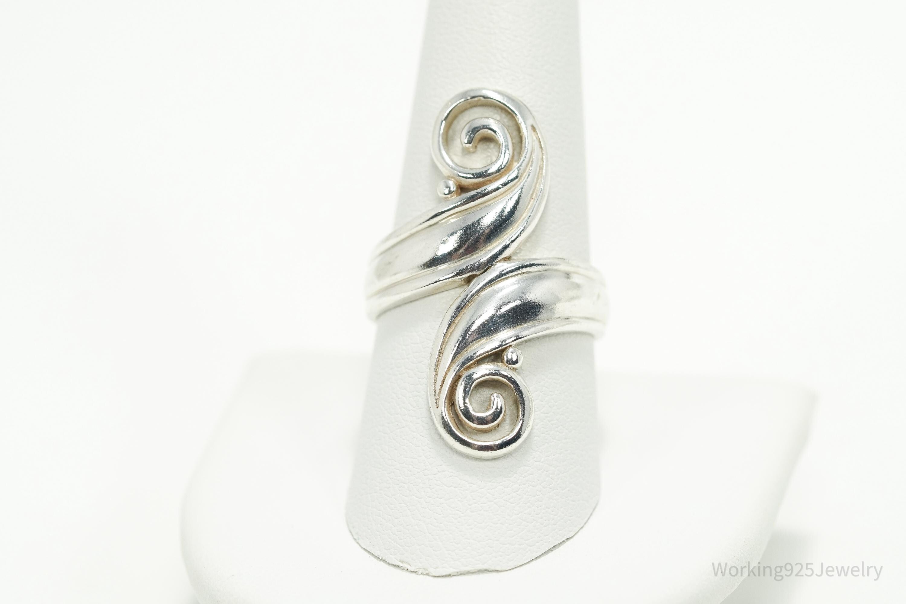 Vintage Spiral Modernist Sleek Sterling Silver Ring - Size 9.25