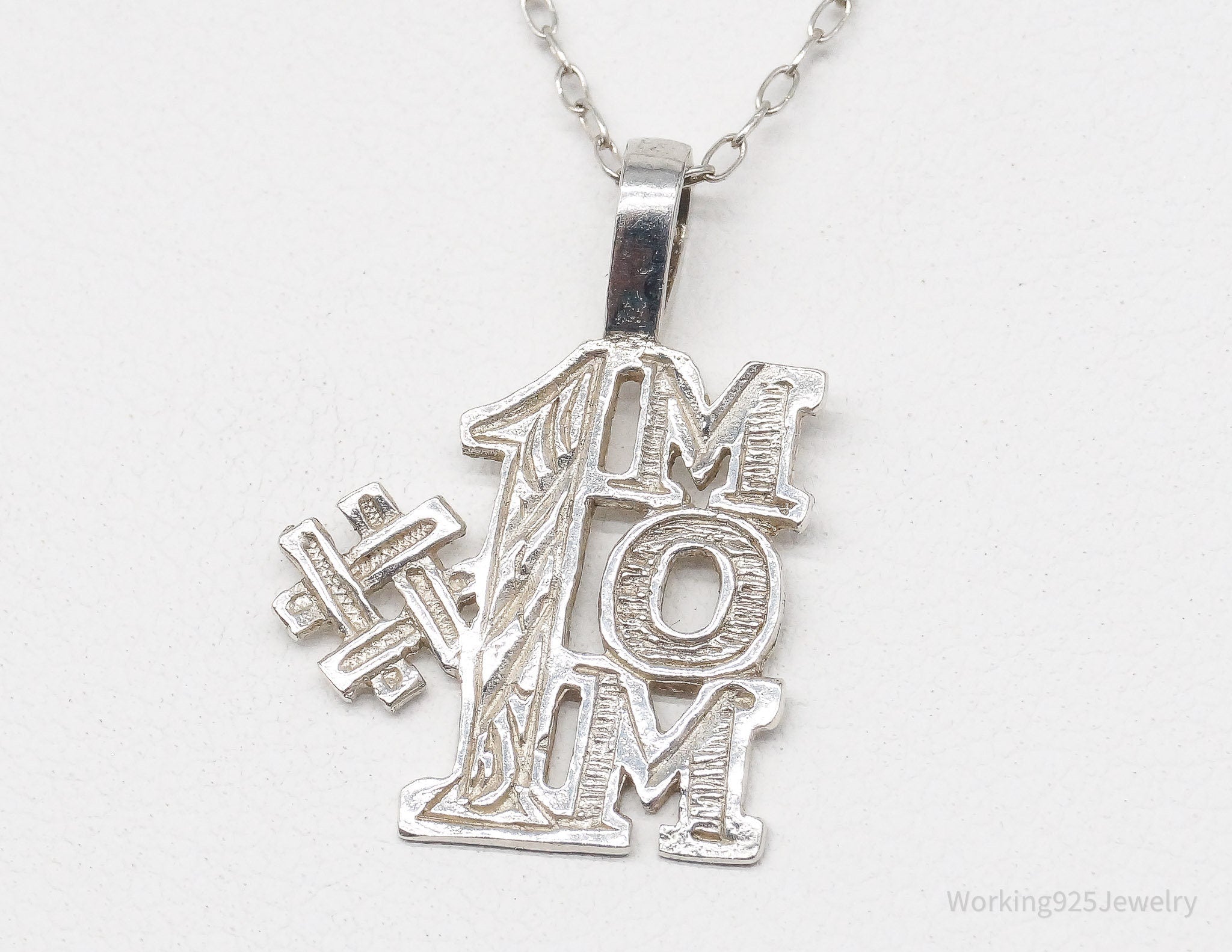 Vintage #1 MOM Sterling Silver Necklace - 20"