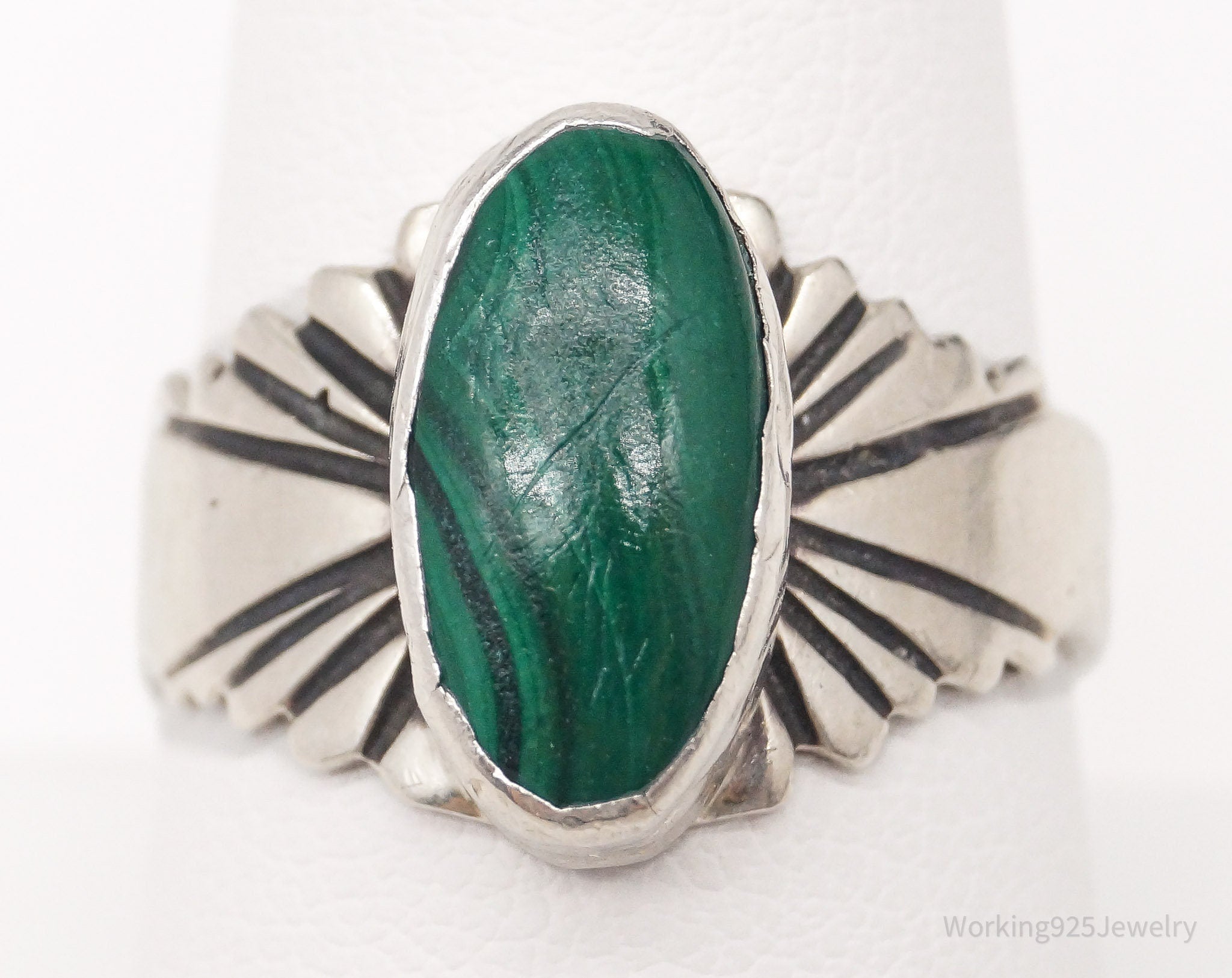 Vintage Native American Malachite Sterling Silver Ring - Size 9.25