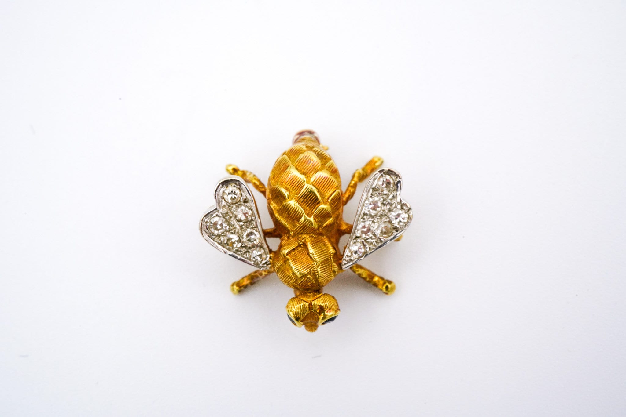 18K Yellow & 14K White Gold Diamond and Sapphire Bee Pin