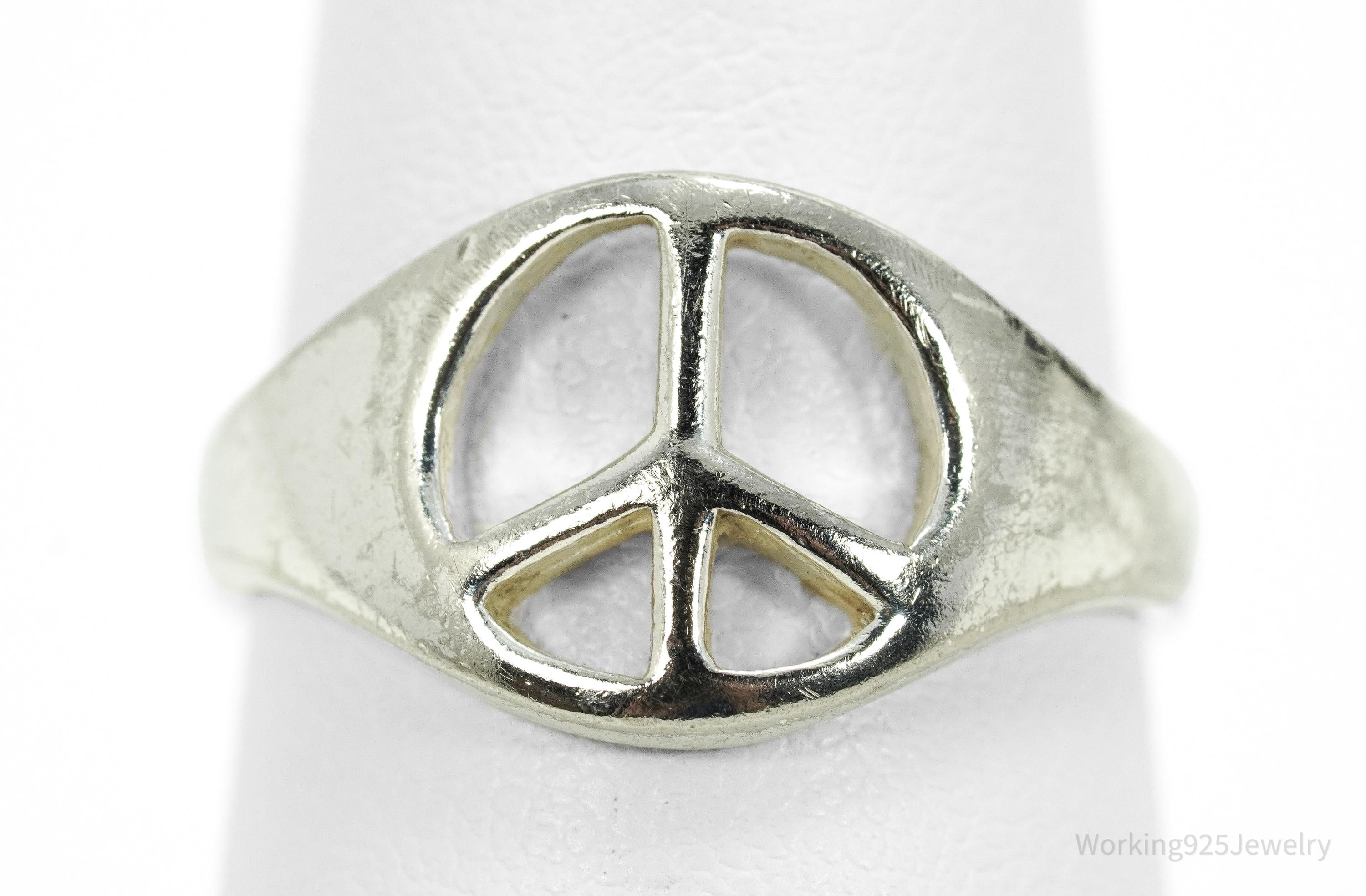 Vintage Peace Sign Sterling Silver Rhodium Plated Ring - Size 7