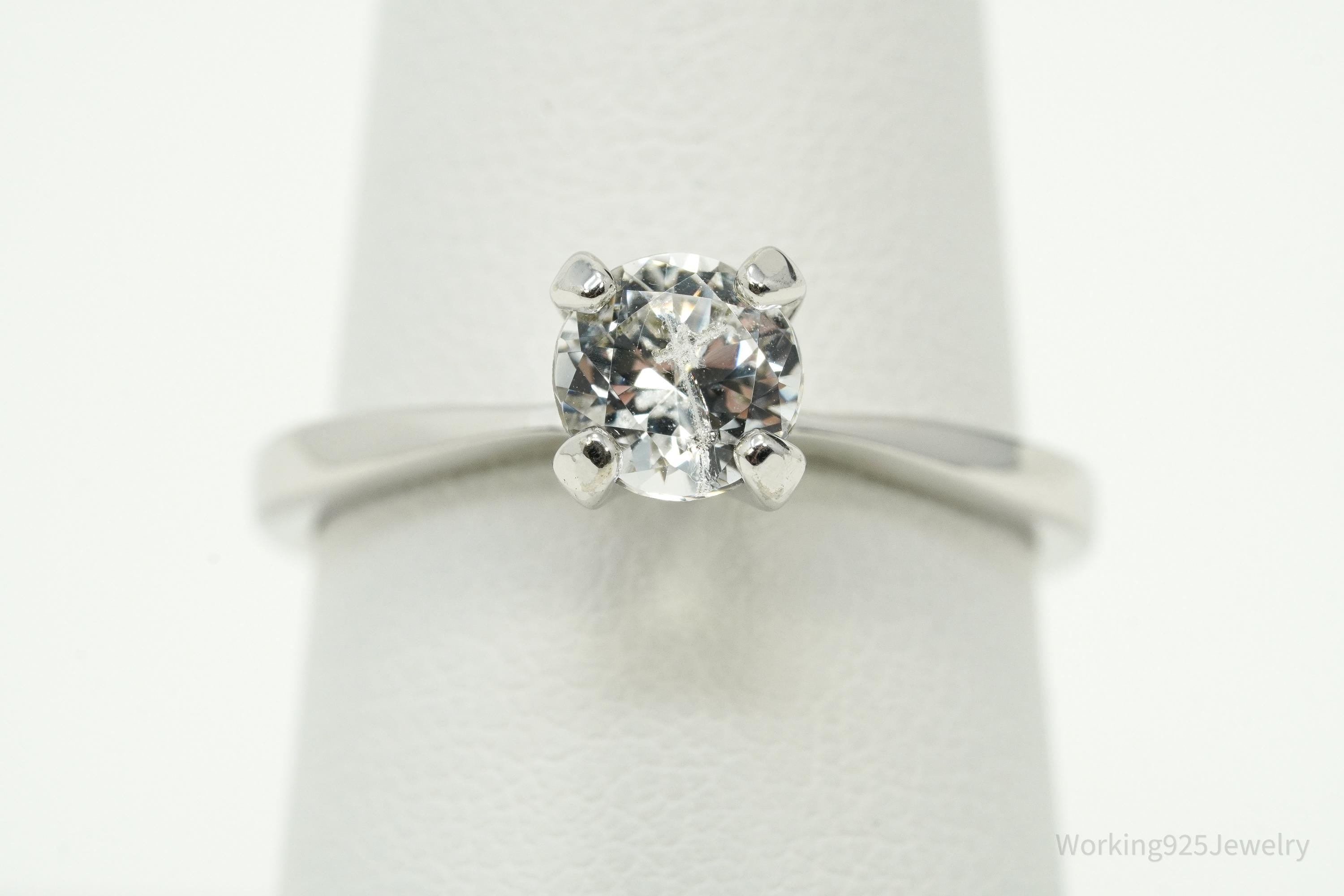 Vintage Designer Avon Cubic Zirconia Sterling Silver Ring Size 7.75