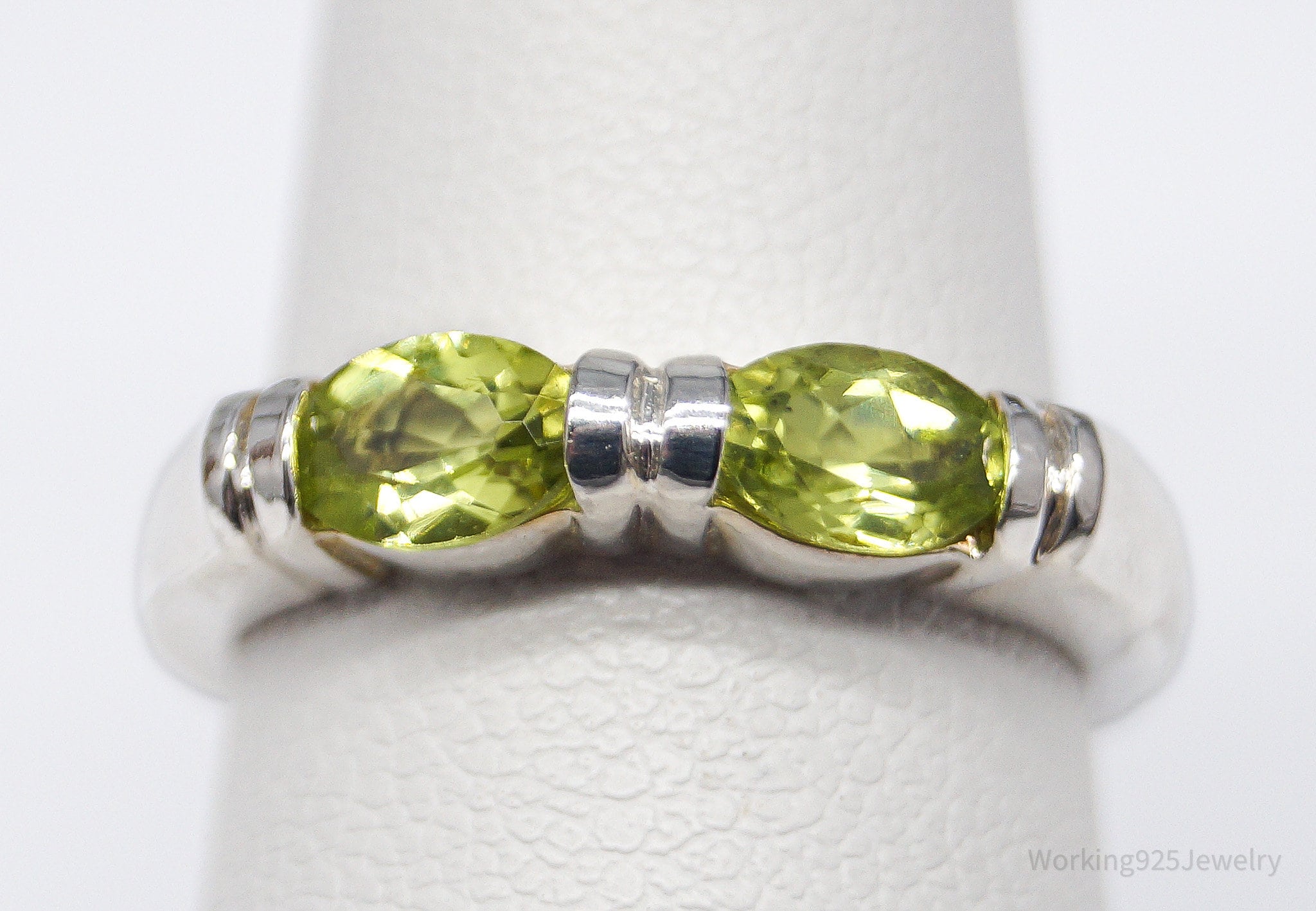 Vintage Peridot Sterling Silver Ring - Size 6