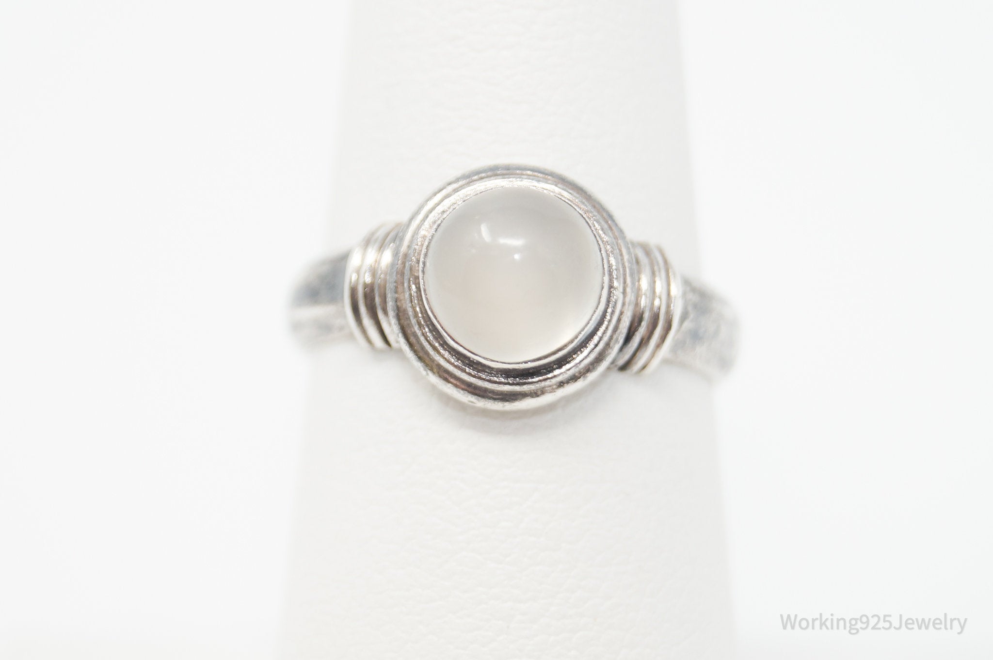 Vintage White Moonstone Sterling Silver Ring - Size 7