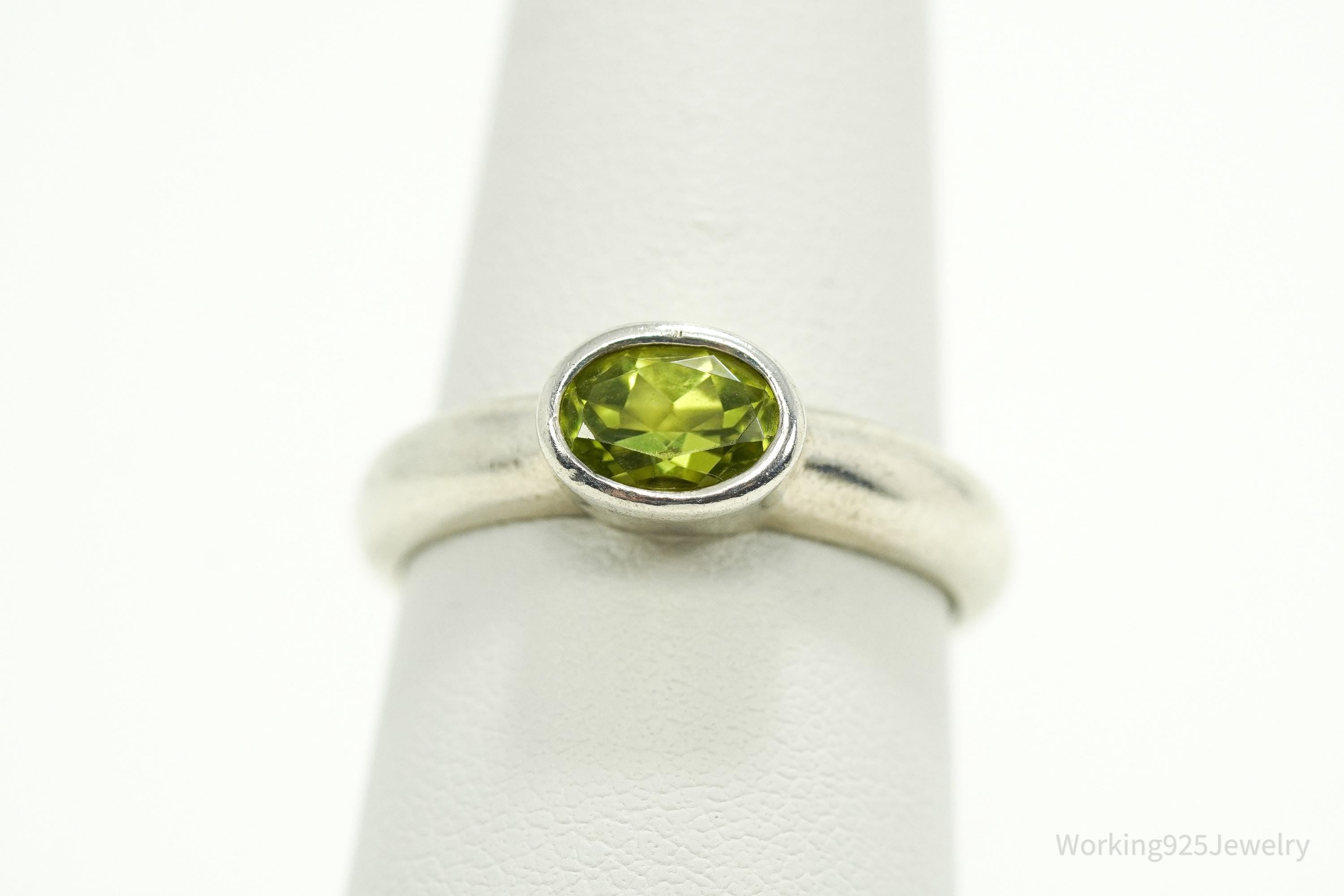 Vintage Green Peridot Sterling Silver Ring - Size 8