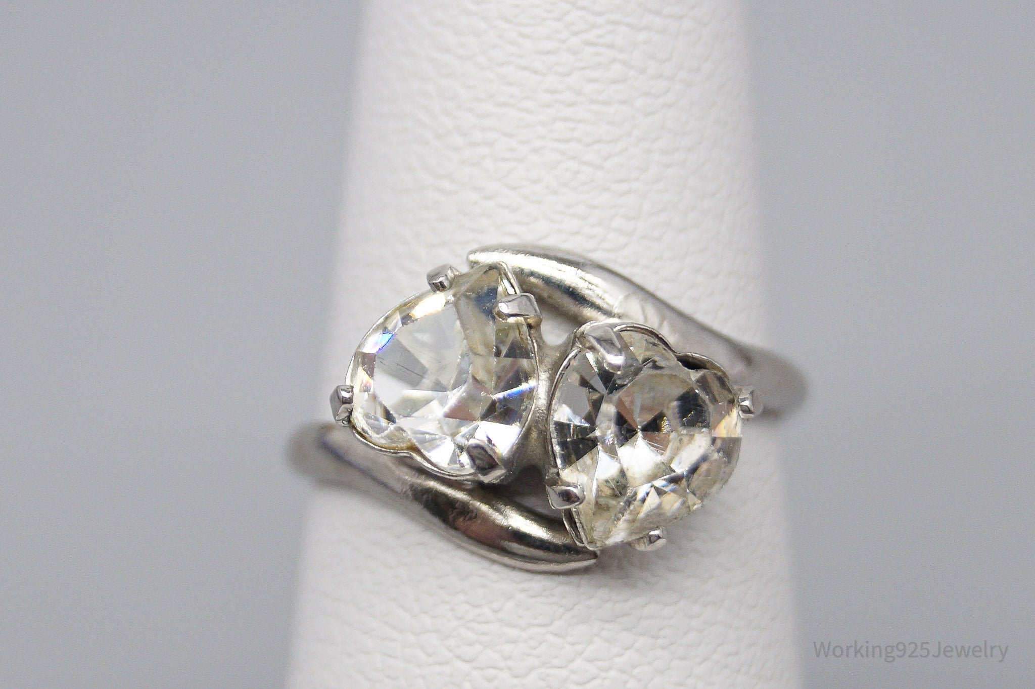 Vintage 1950s McGrath Hamin Rhinestone Hearts Sterling Silver Ring - Size 4.25