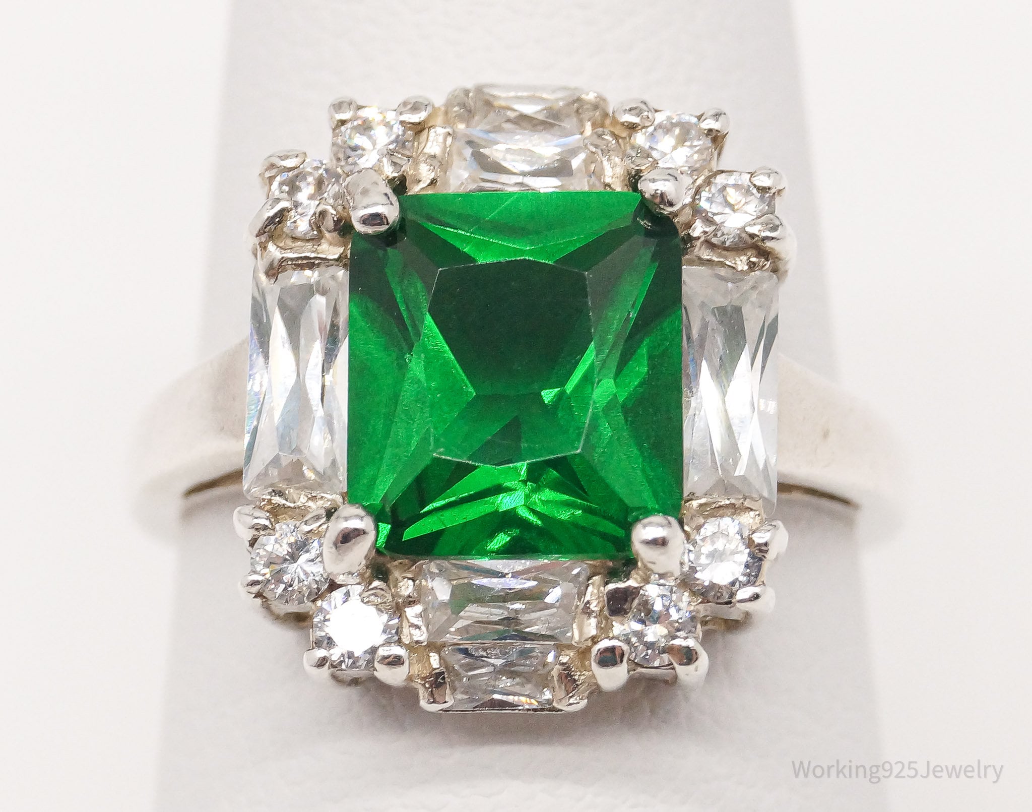 VTG Krementz & Company Simulated Emerald CZ Sterling Silver Ring - SZ 7