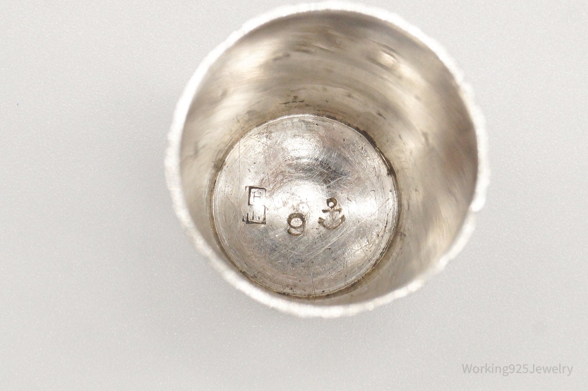 1800s Antique Stern Bros & Company Dome Sterling Silver Thimble
