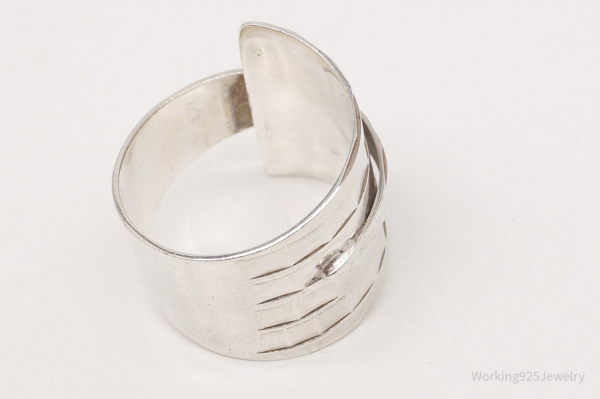 Vintage Modernist Style Sterling Silver Ring - Size 9.25