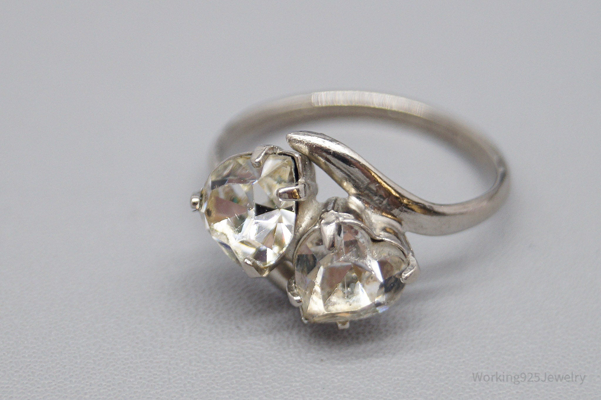 Vintage 1950s McGrath Hamin Rhinestone Hearts Sterling Silver Ring - Size 4.25