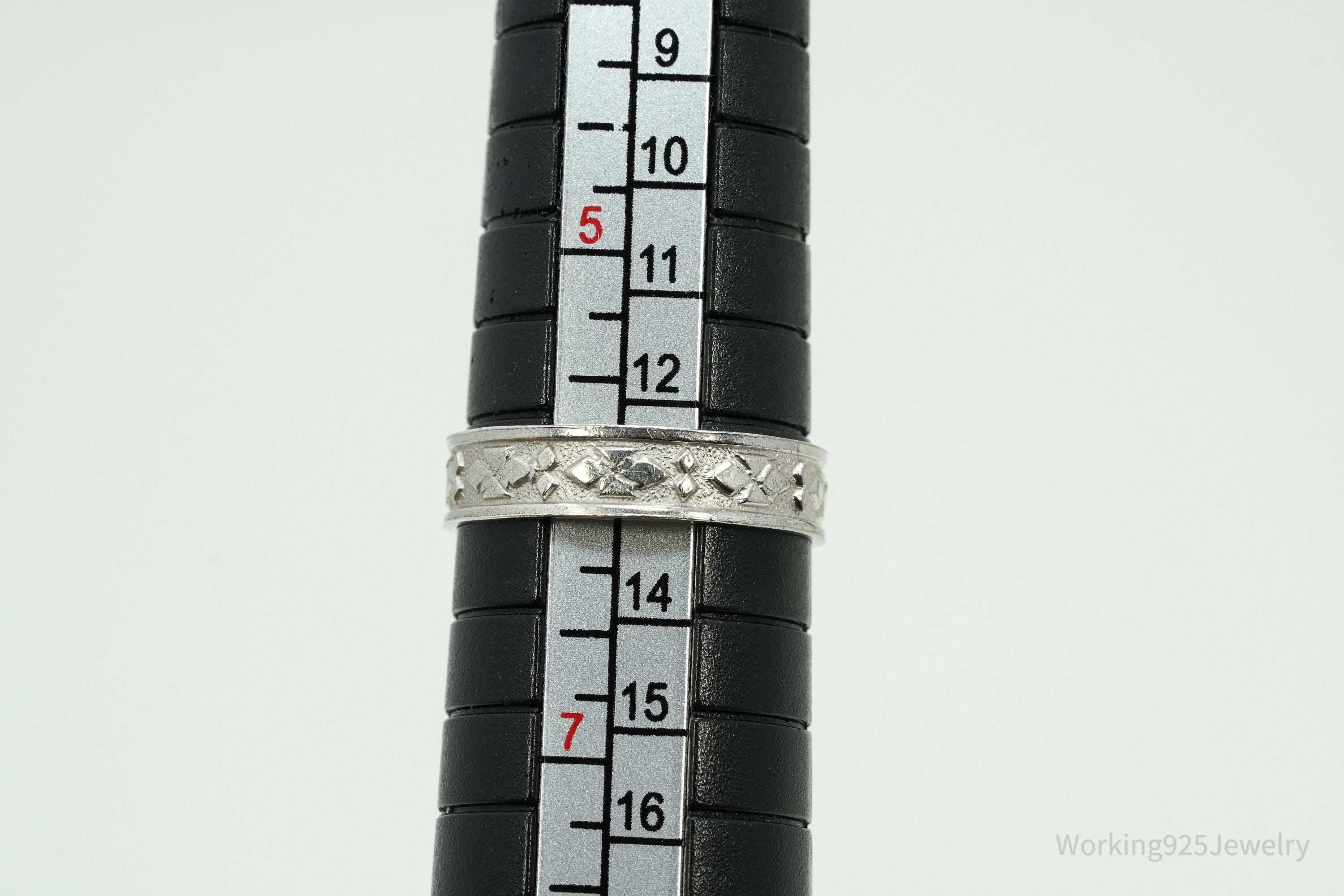 Vintage Native American Sterling Silver Band Ring - Size 6