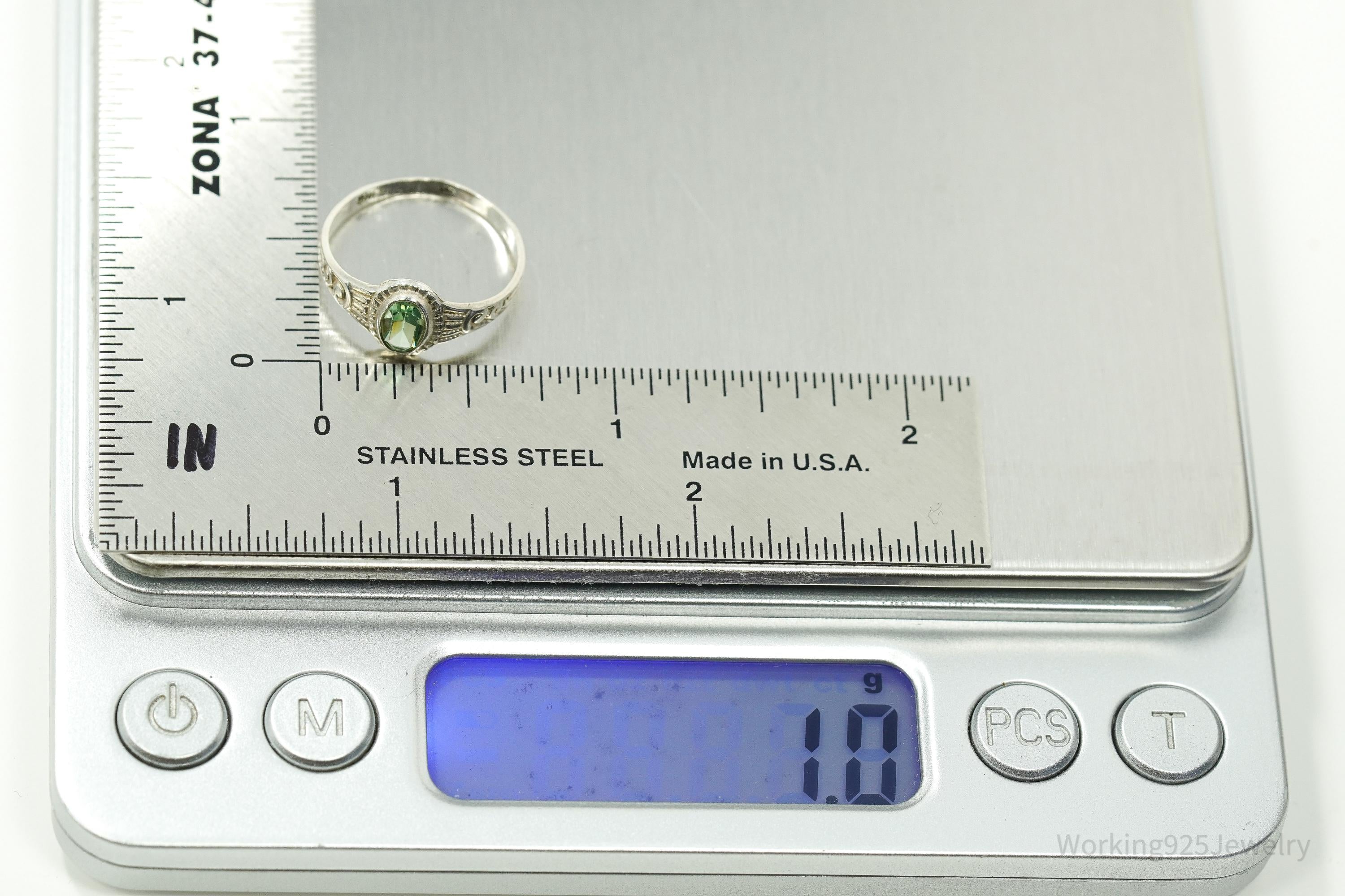 Antique Designer Uncas Green Glass Stone Sterling Silver Ring - Size 6