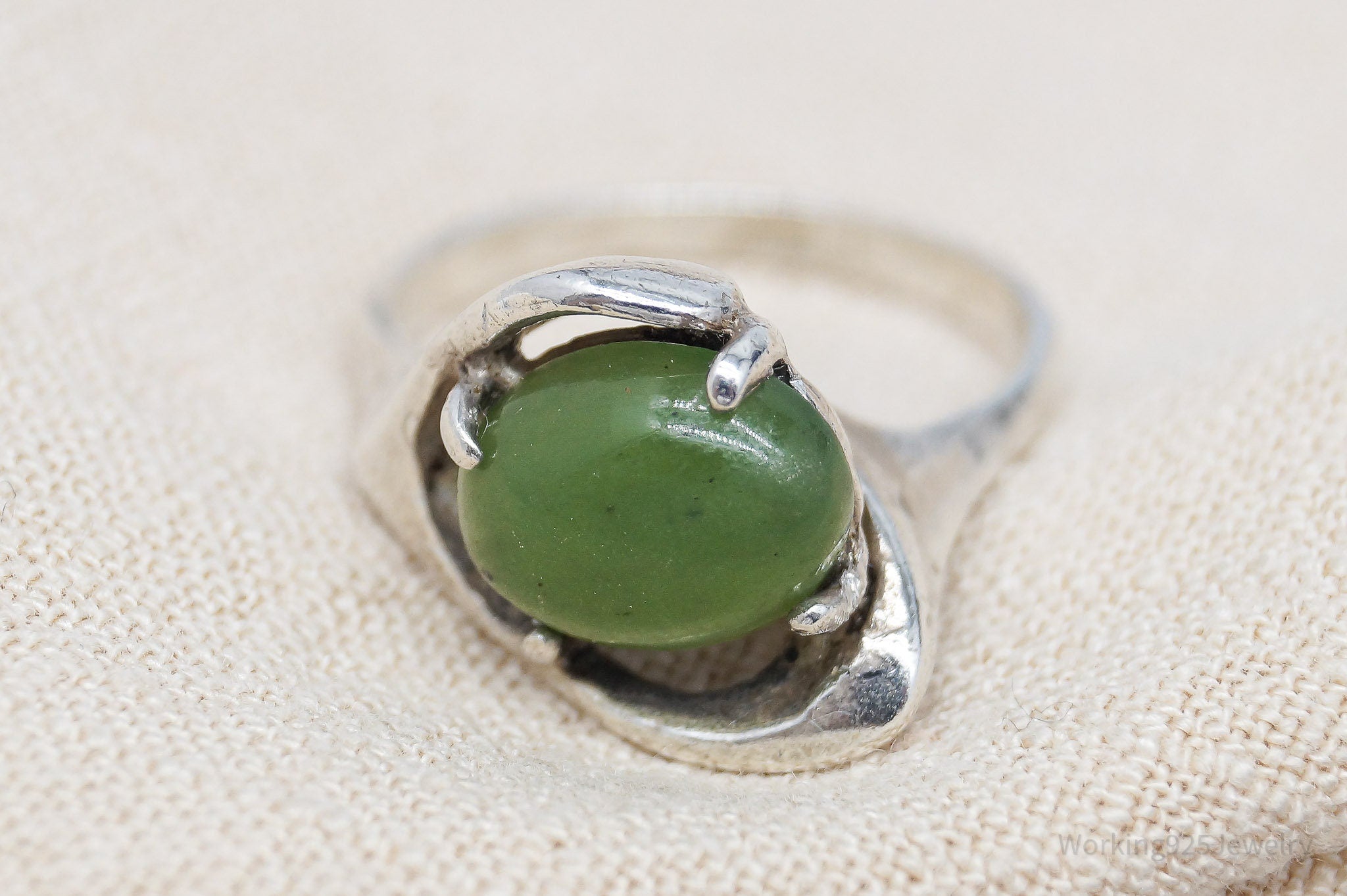 Vintage Green Nephrite Modernist Sterling Silver Ring - Size 8