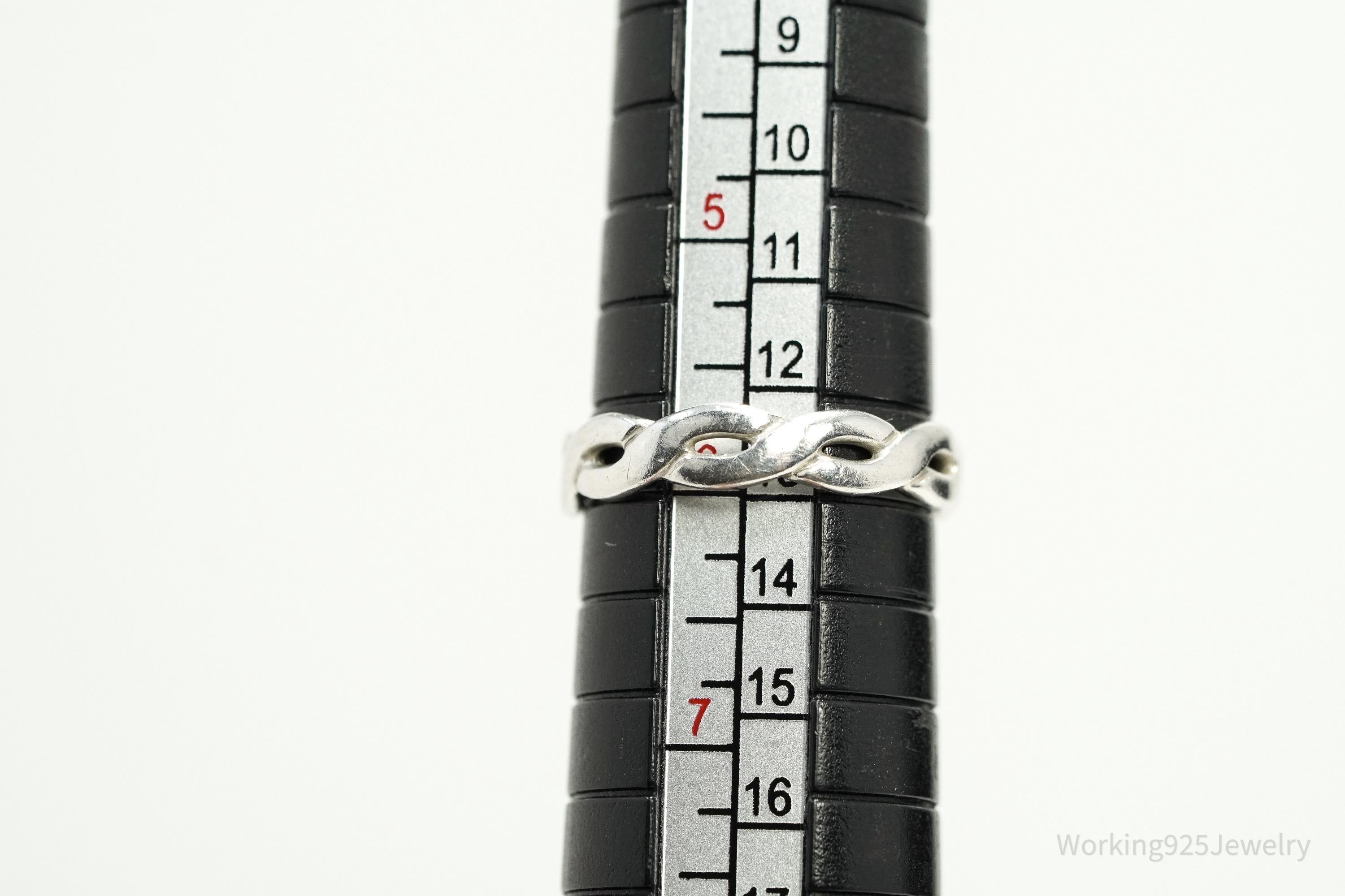 Rare Retired Vintage James Avery Twisted Wire Sterling Silver Ring Size 6