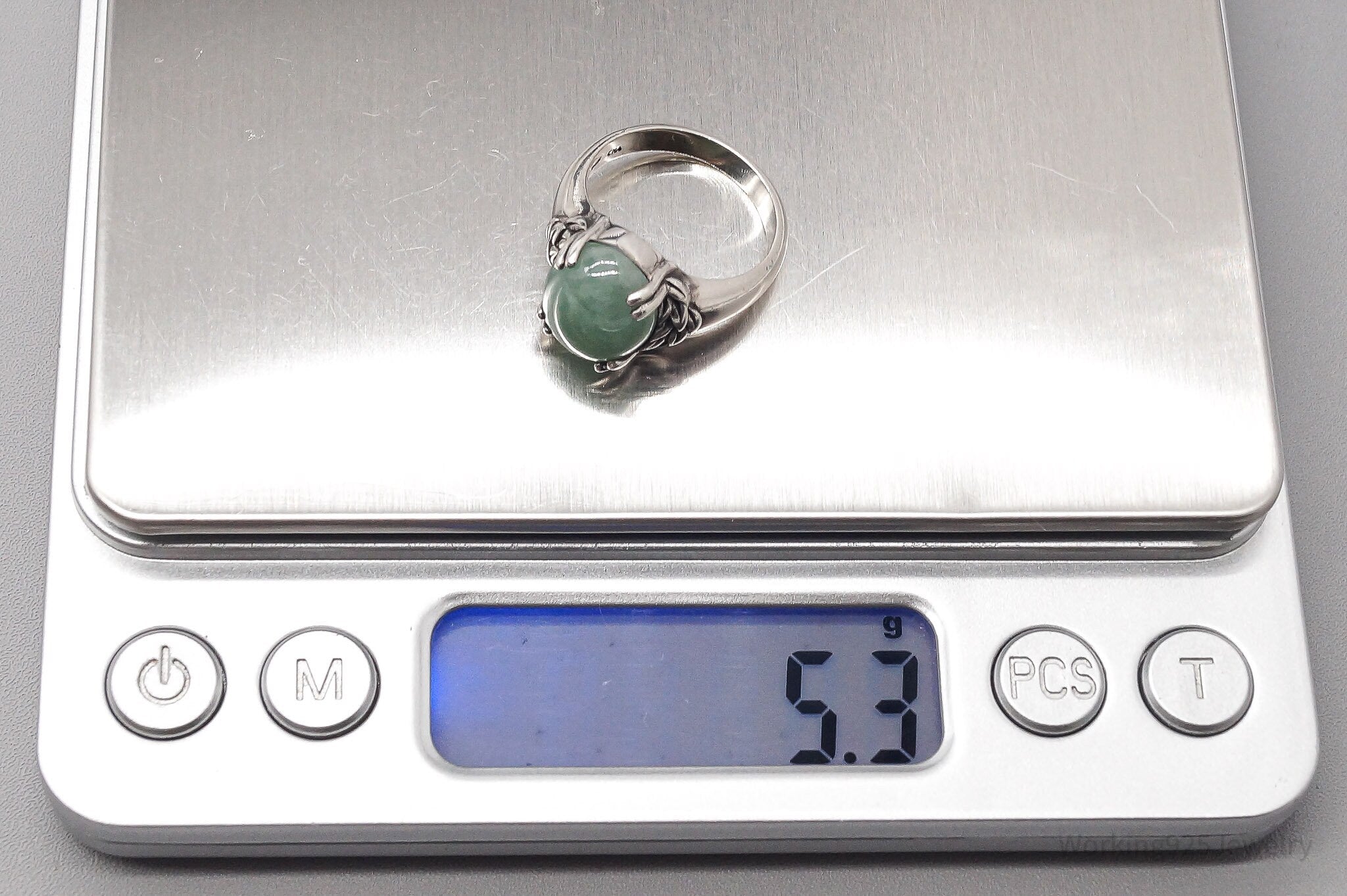 Vintage CNA Green Jade Sterling Silver Ring - Size 6