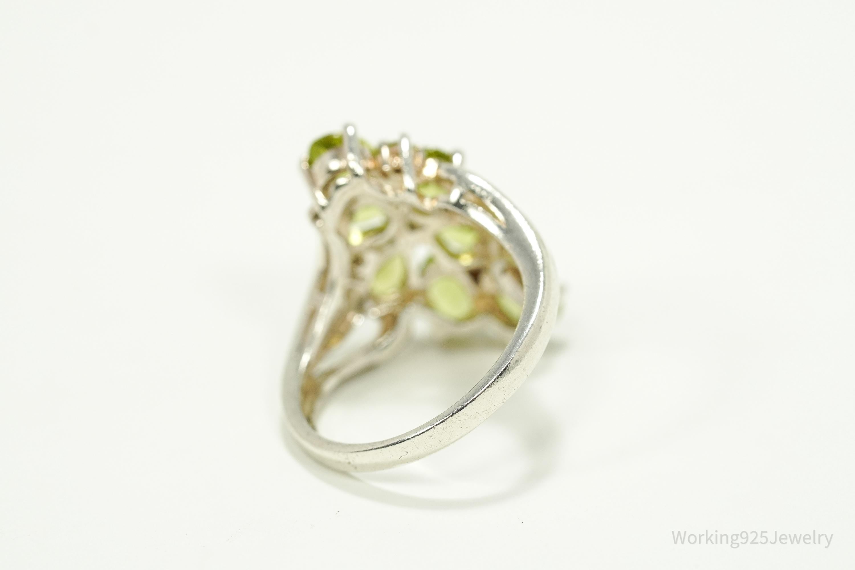Vintage Green Peridot Sterling Silver Ring - Size 8