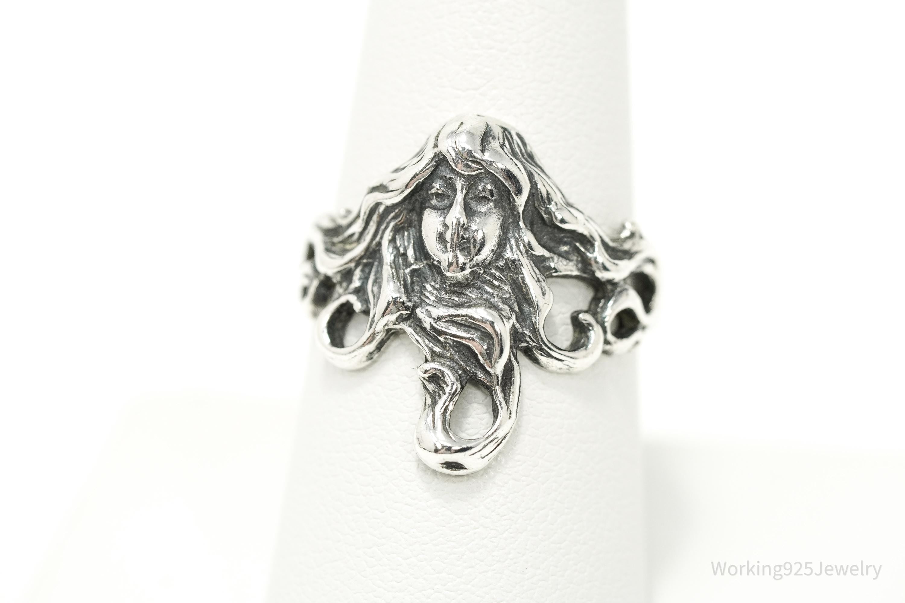 ATQ VTG Art Nouveau Woman Sterling Silver Ring - Size 8.25