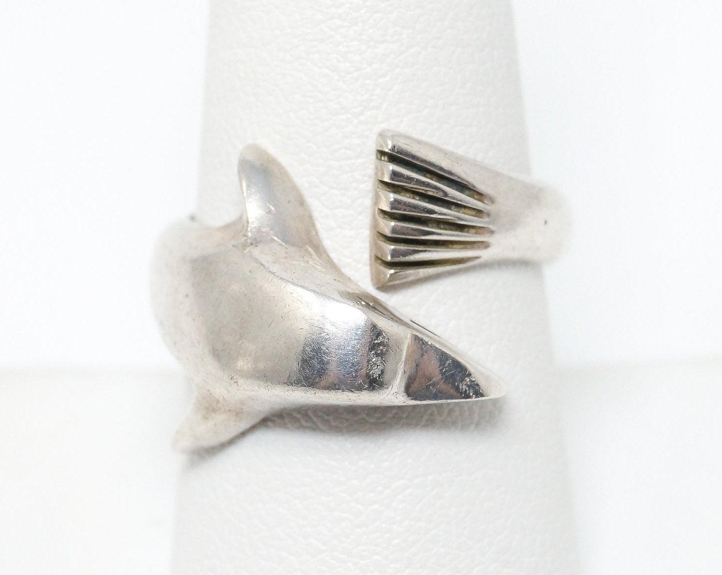 Vintage Taxco Mexico Artisan Dolphin Sterling Silver Wrap Ring - Size 8.25