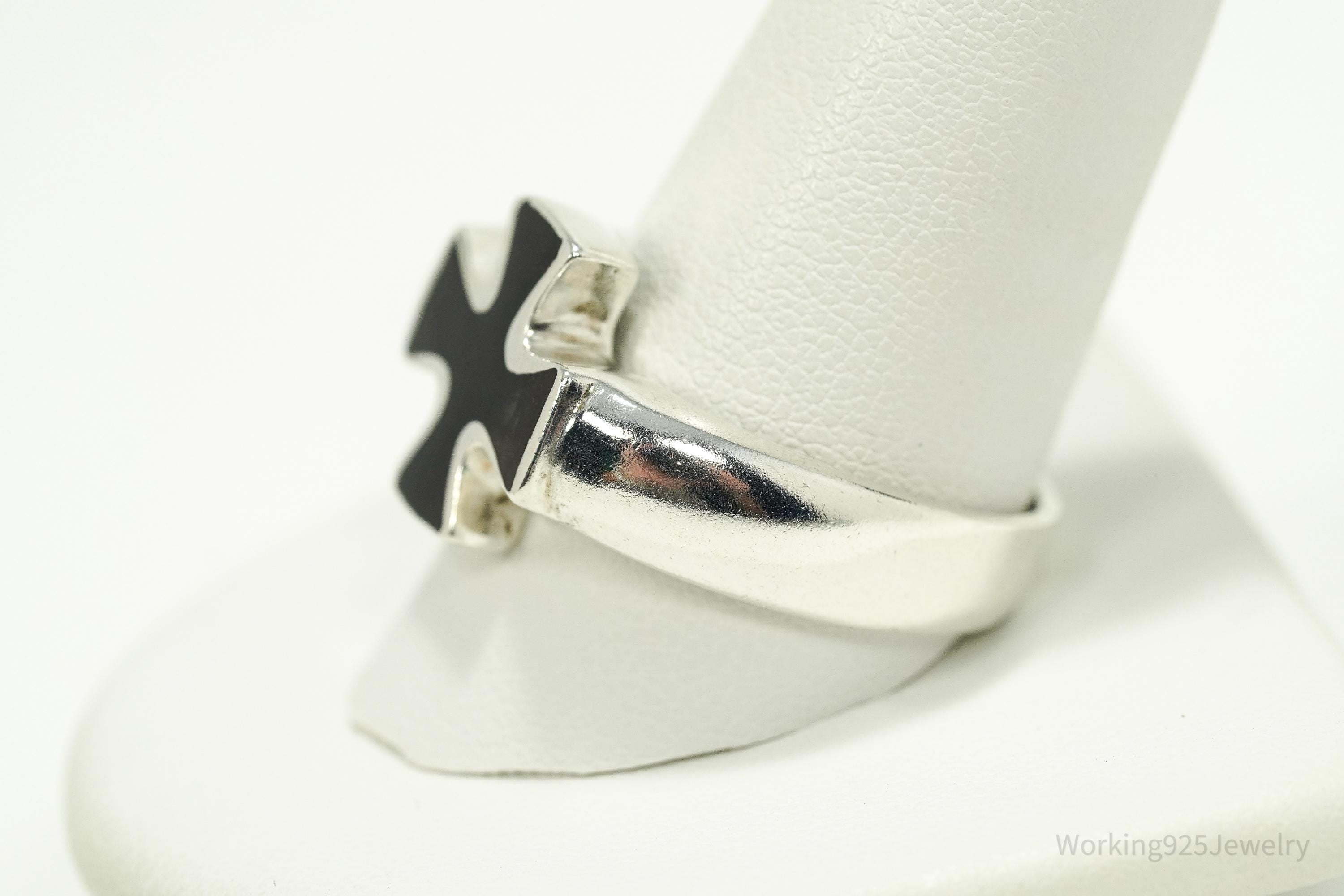 Vintage Black Inlay Iron Cross Sterling Silver Band Ring - Size 11.75