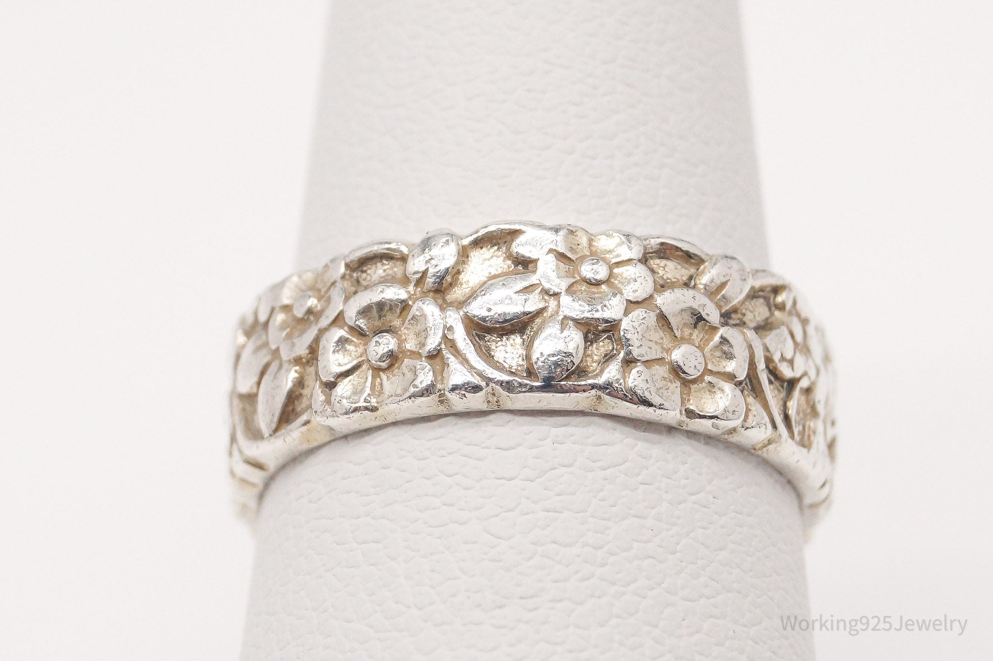 Antique Art Nouveau Floral Pattern Sterling Silver Band Ring - Size 6.75