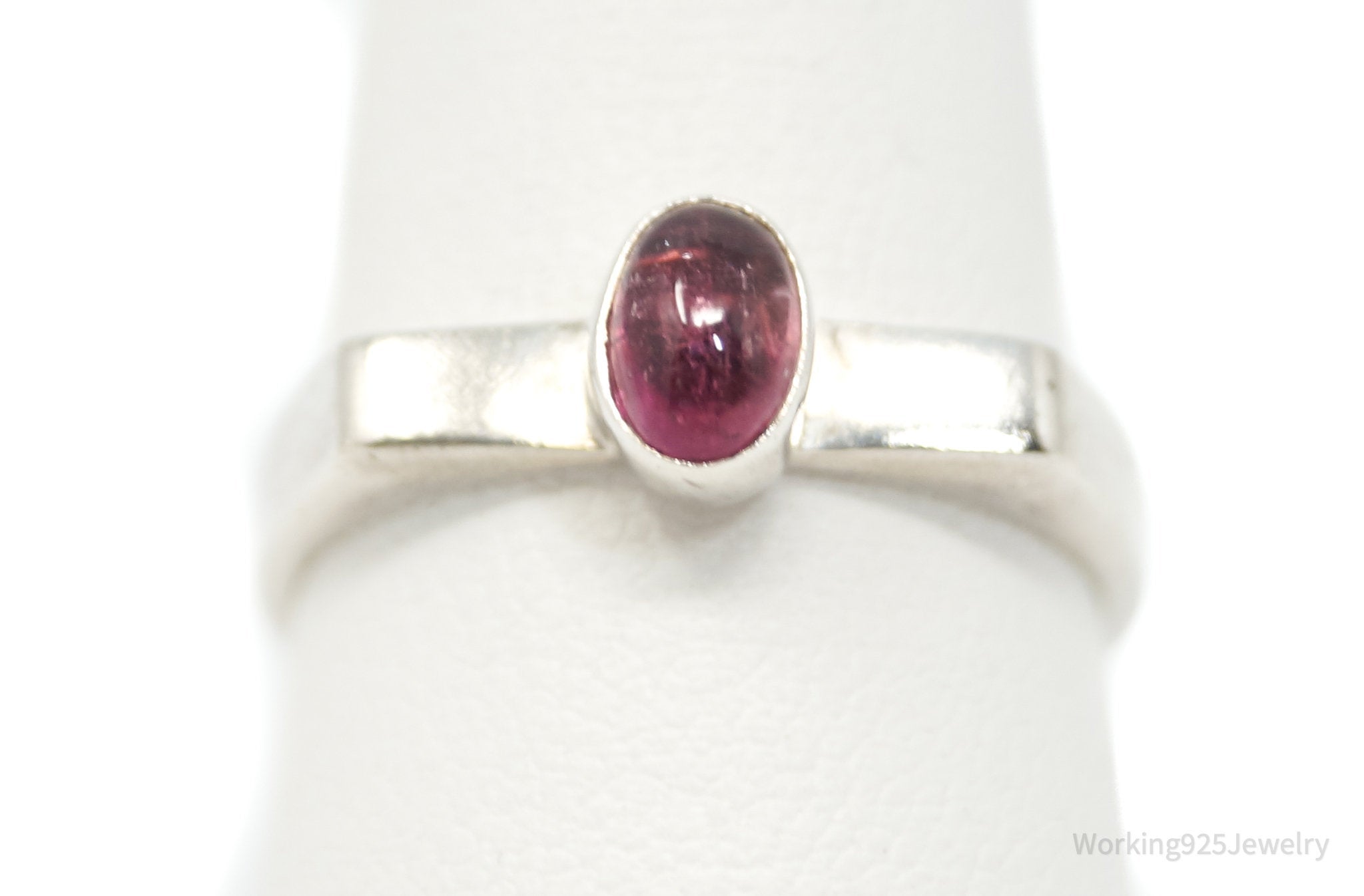 Vintage Modernist Style Garnet Sterling Silver Ring - Size 8