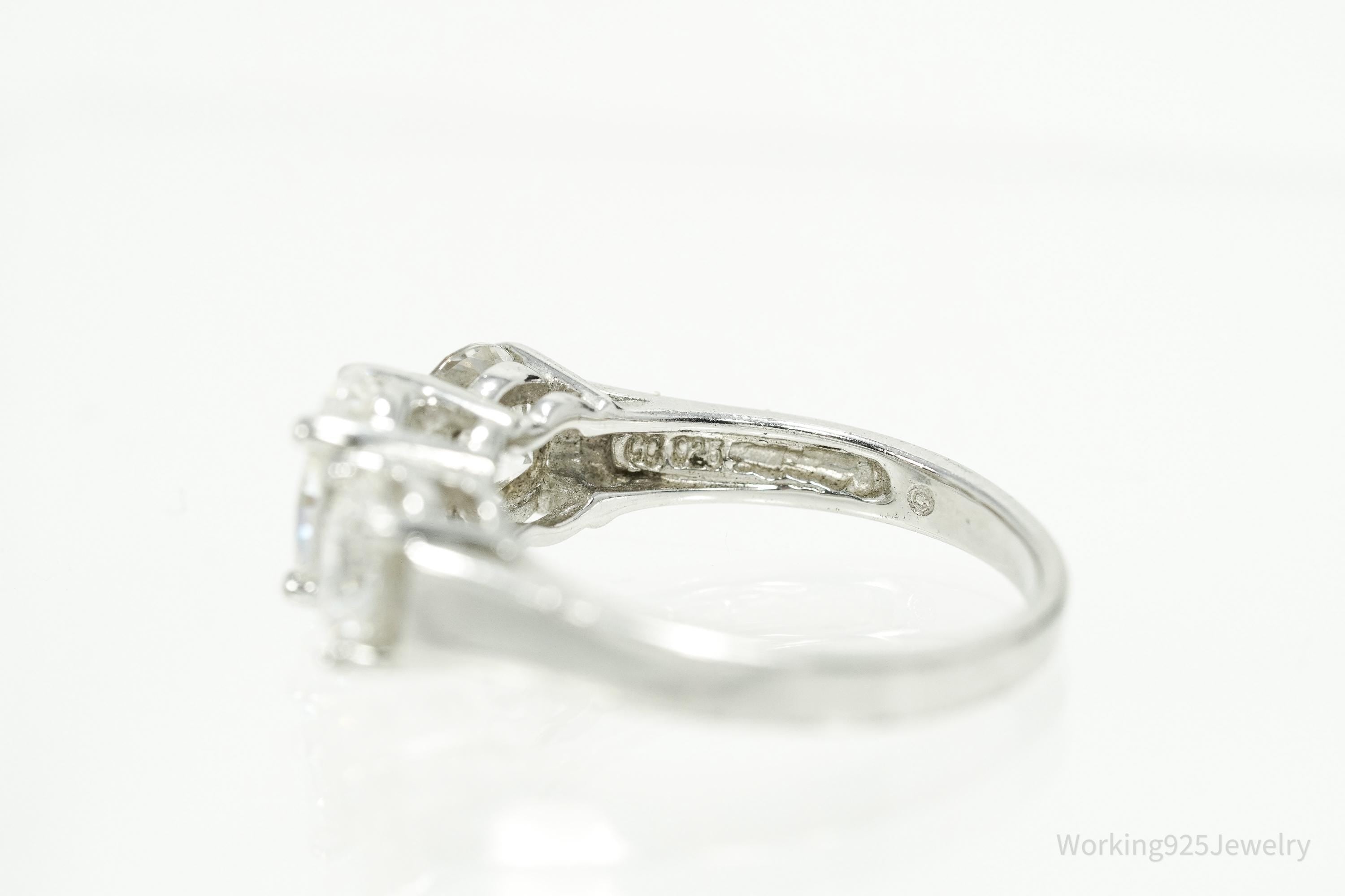 Vintage Cubic Zirconia Sterling Silver Ring - Size 6