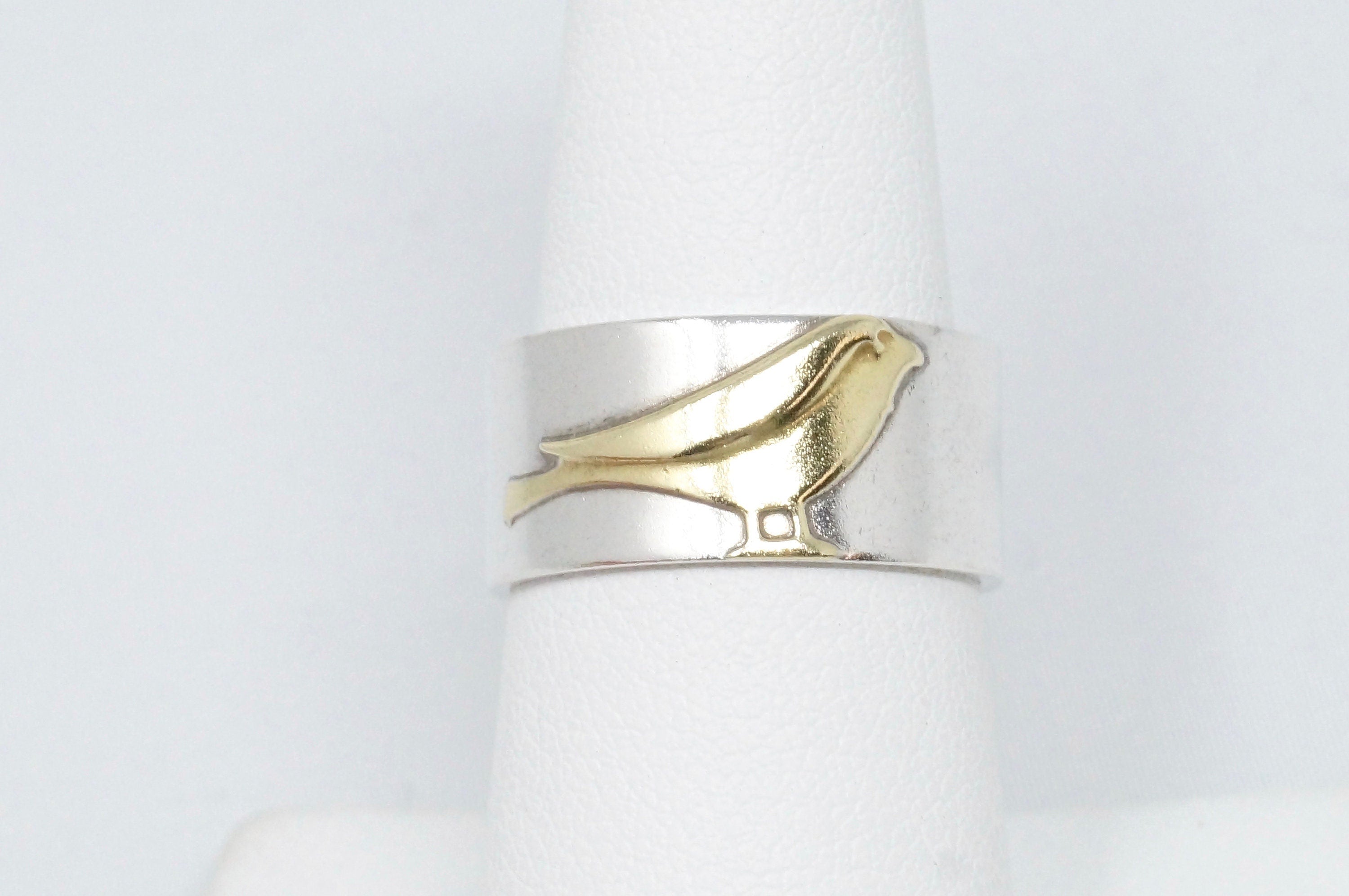 Beautiful Vintage Gold Vermeil Bird Lover Sterling Silver Band Ring - Size 7.75 -