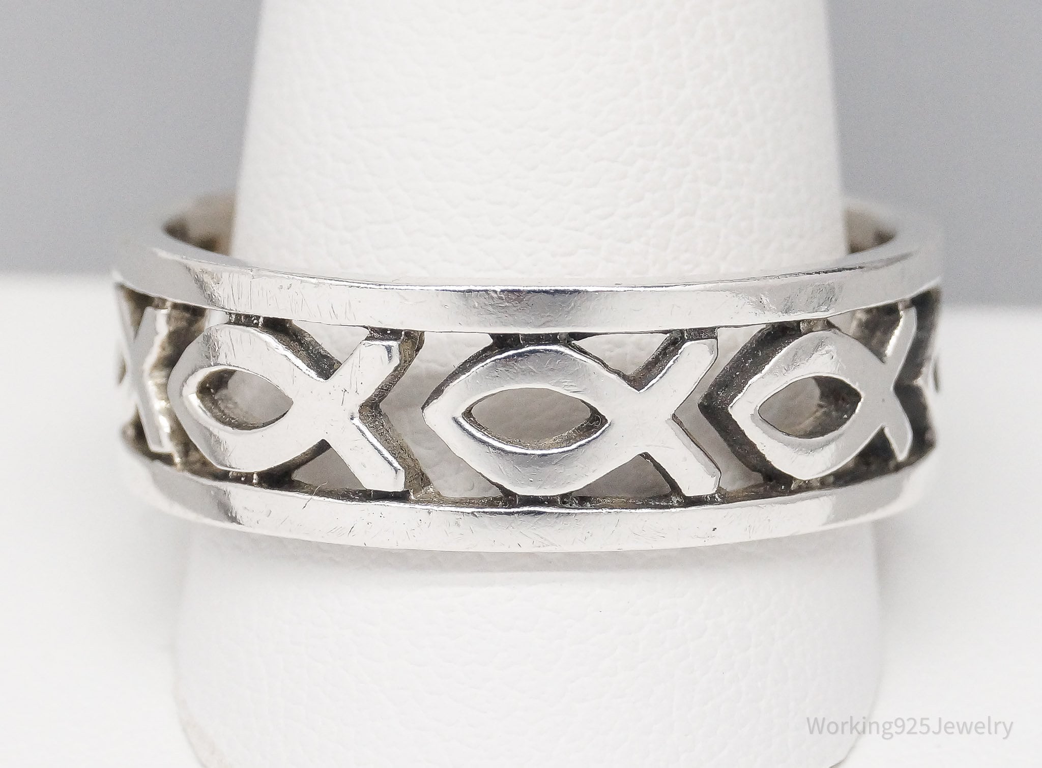 Vintage Ichthus Fish Pattern Sterling Silver Band Ring - Size 14.25