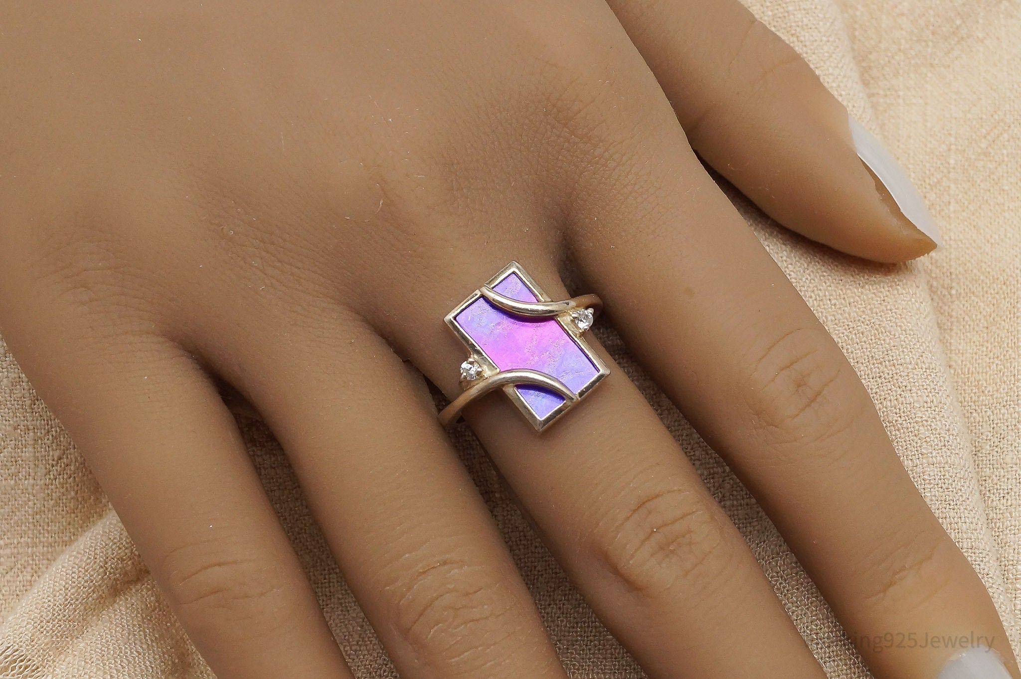 Vintage Cubic Zirconia Purple Pink Plate Sterling Silver Ring - Size 8.75