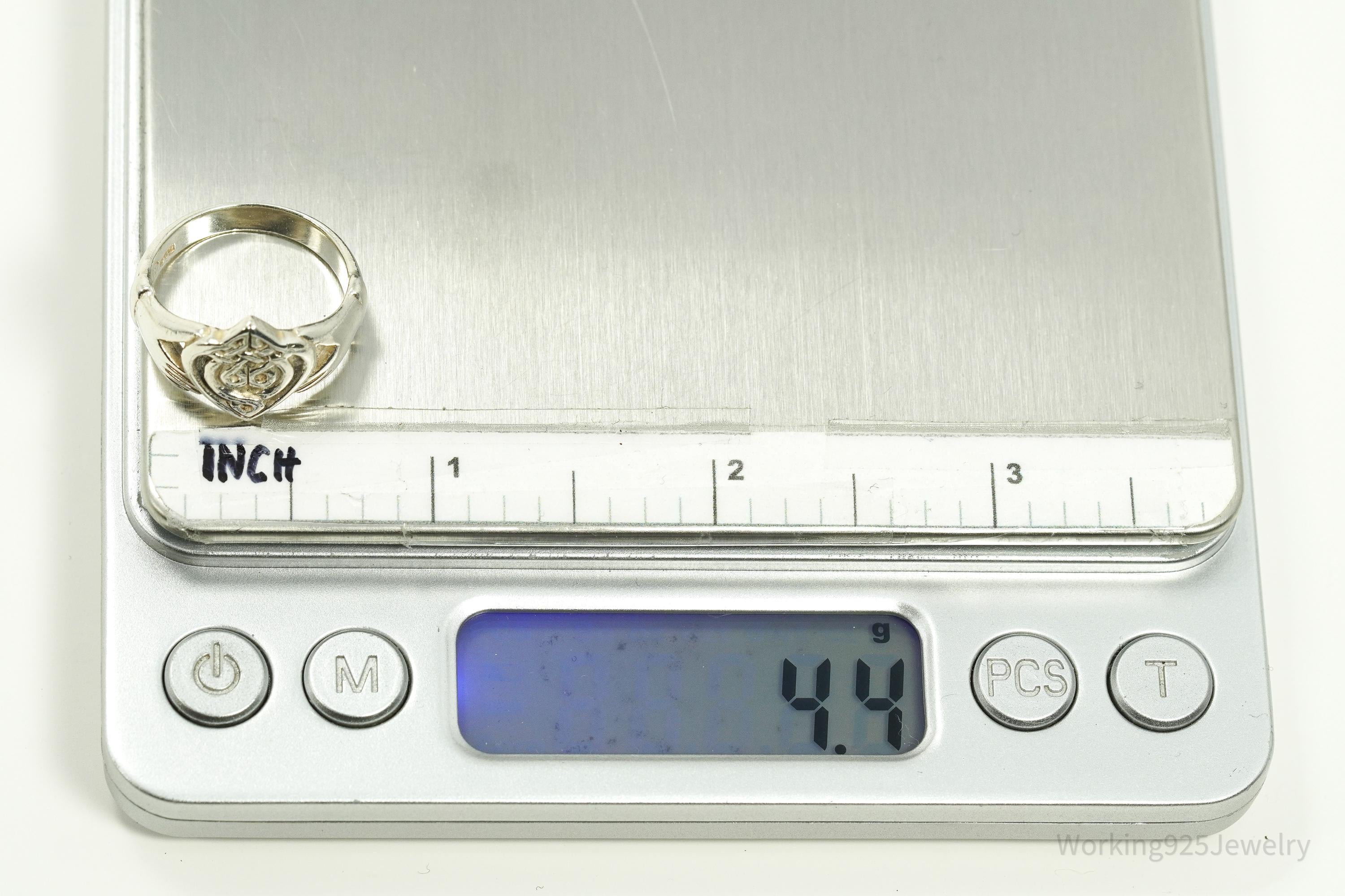 Vintage Irish Claddagh Sterling Silver Ring - Size 7.25