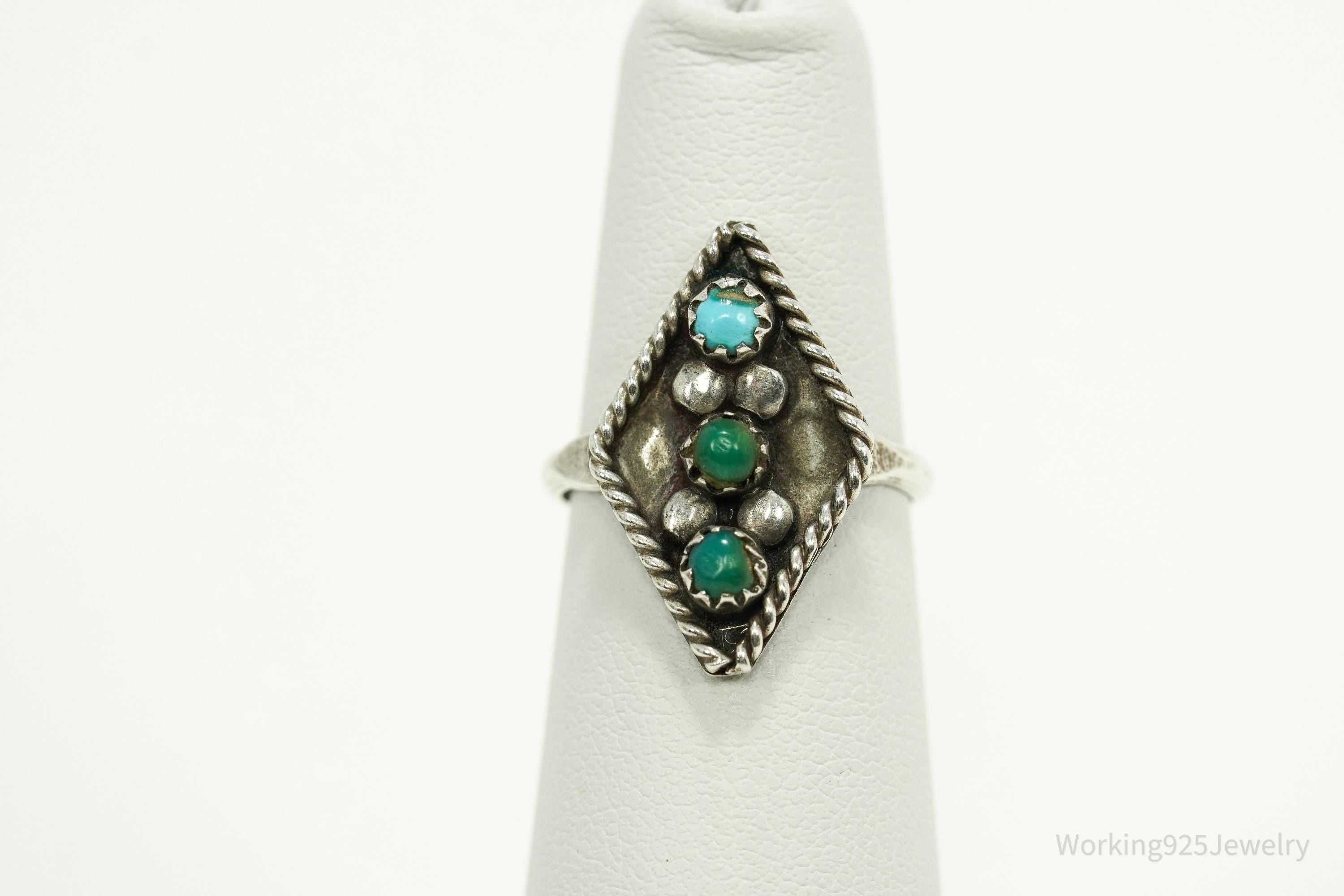 Vintage Handmade Native American Turquoise Unsigned Silver Ring - Size 5.75