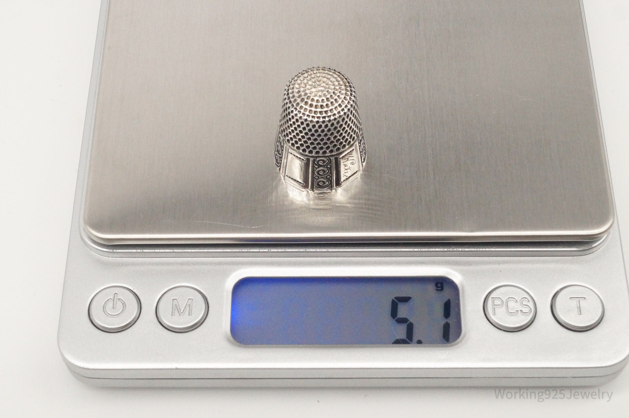 1800s Antique Stern Bros & Company Dome Sterling Silver Thimble