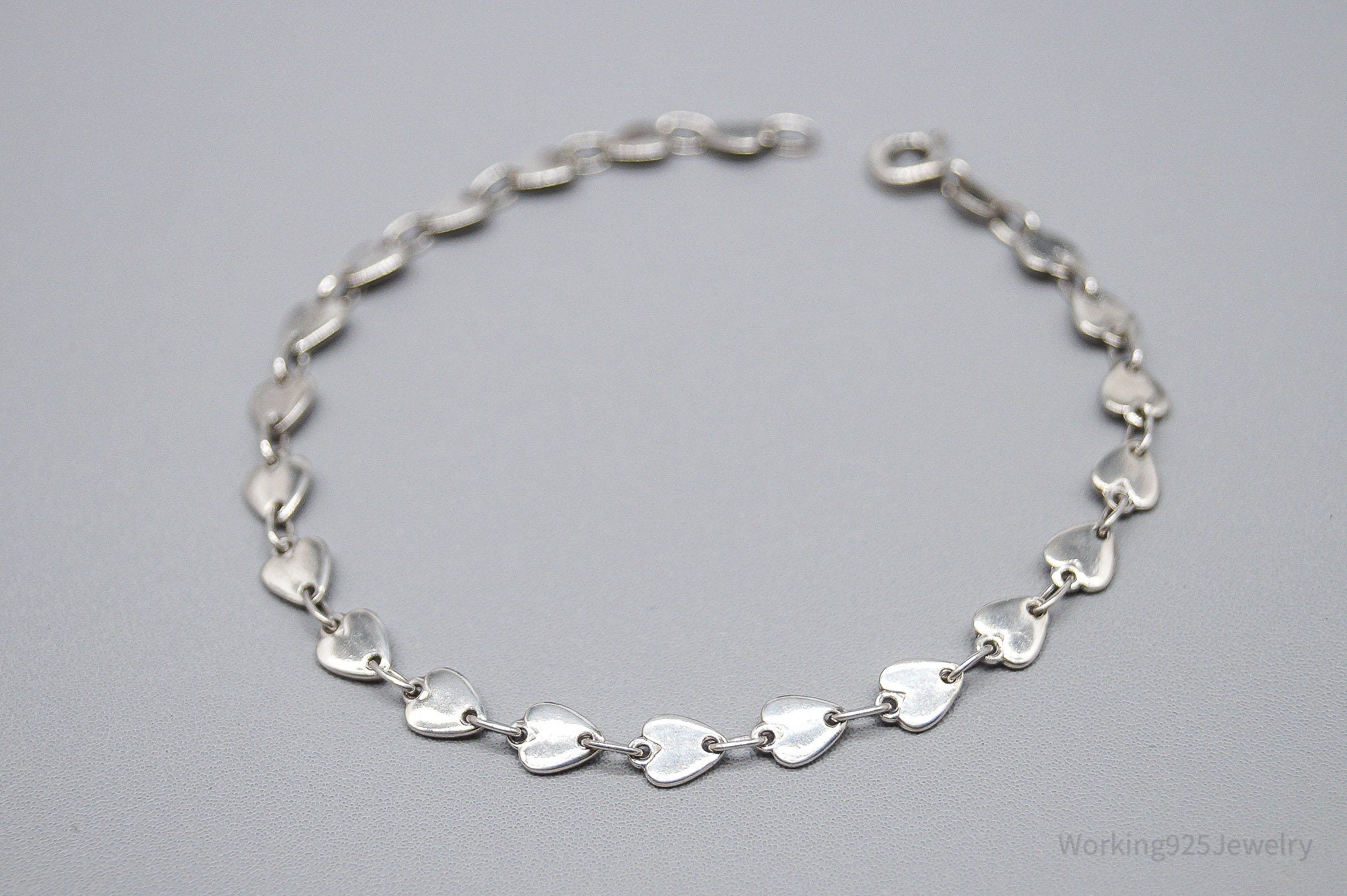 Vintage Italian Linked Hearts Sterling Silver Bracelet 7 1/8"