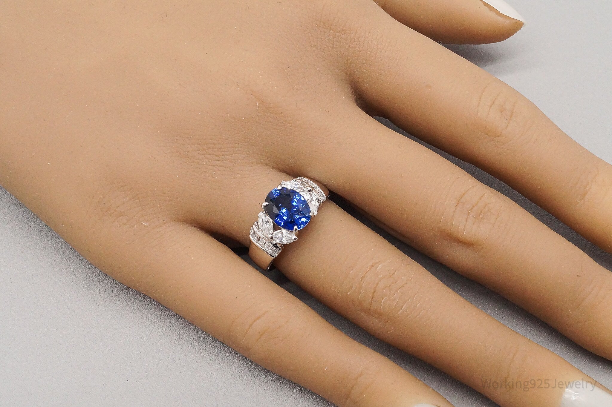 Vintage Lab Sapphire Cubic Zirconia 18Kt White Gold Ring Size 7.25