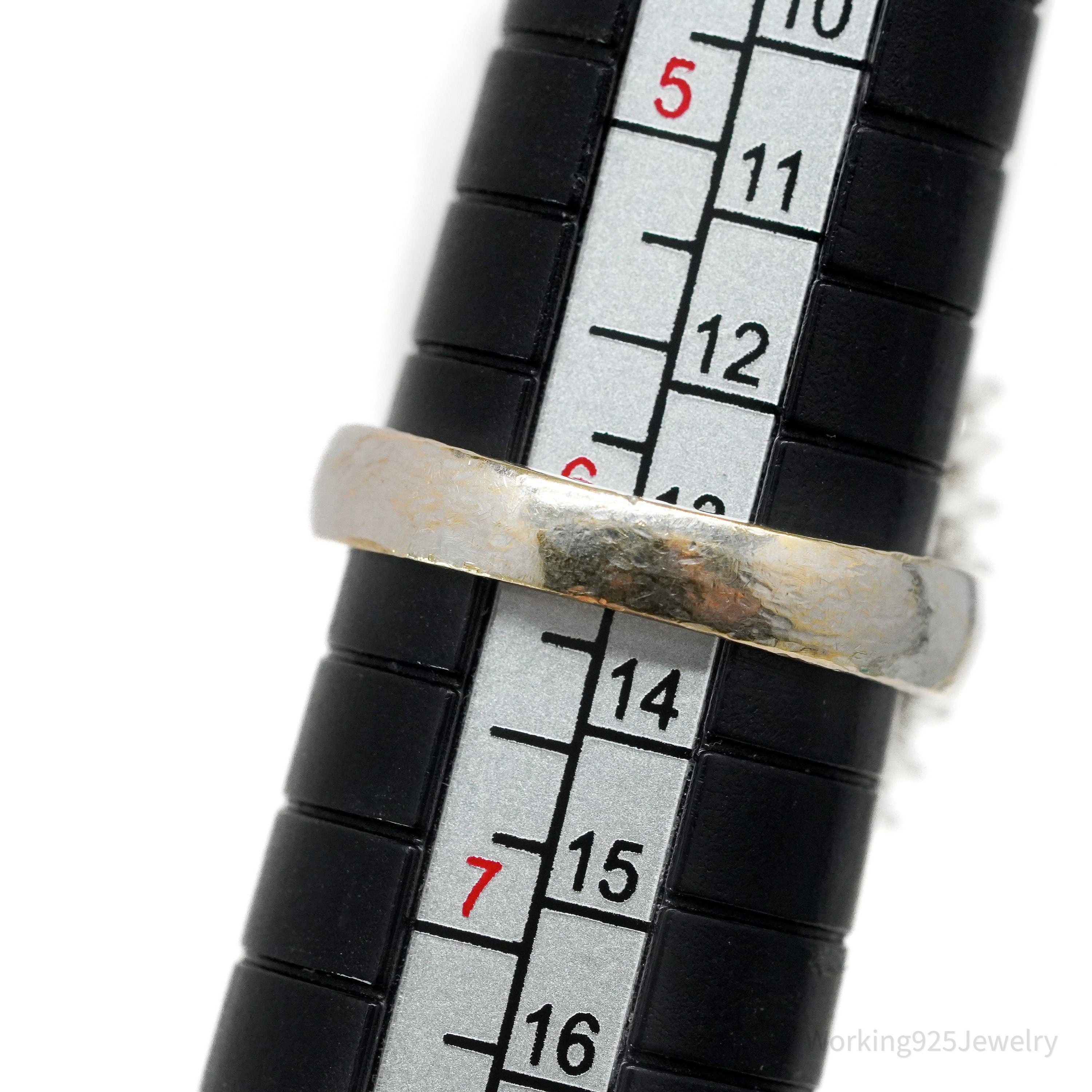 14K White Gold, Natural Aventurine Quartz And Diamond Ring - Size 6