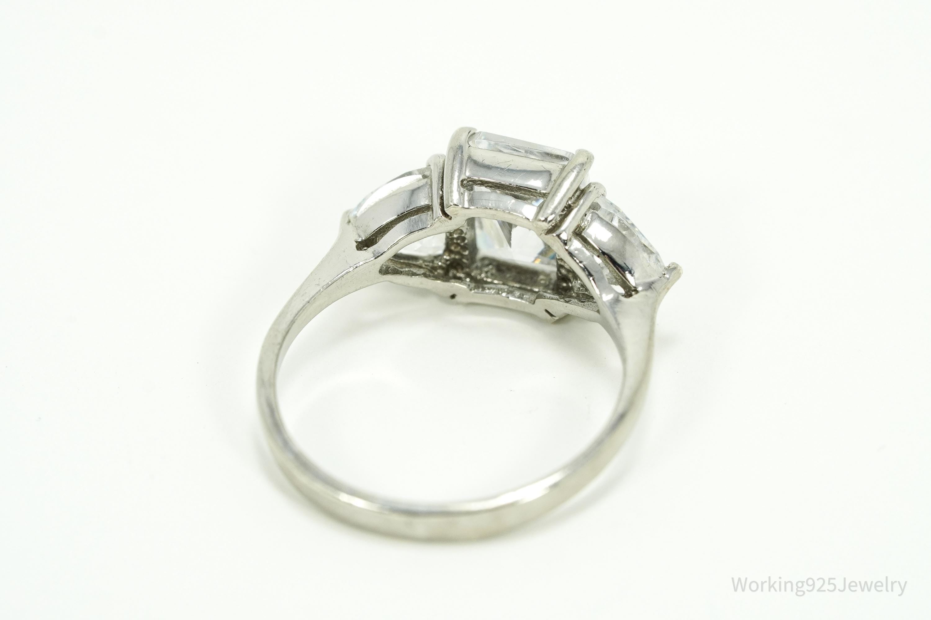 Vintage Cubic Zirconia Sterling Silver Ring - Size 8