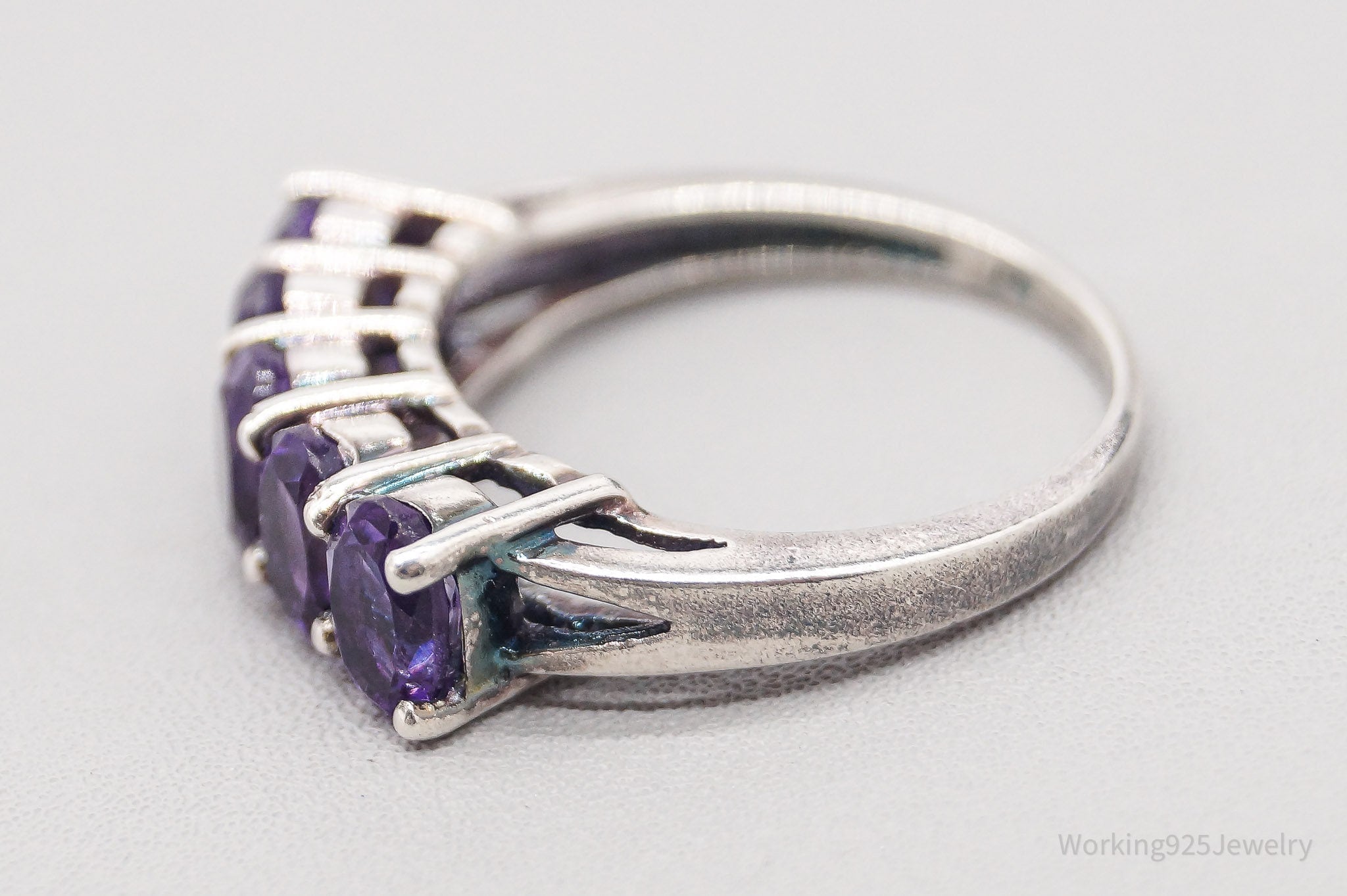 Vintage Amethyst Sterling Silver Ring - Size 7