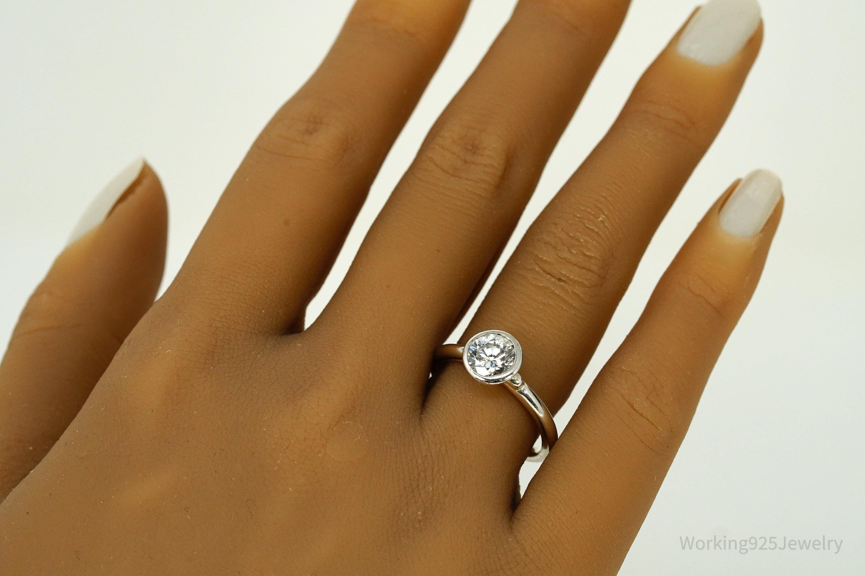 Vintage Cubic Zirconia Sterling Silver Ring Size 8