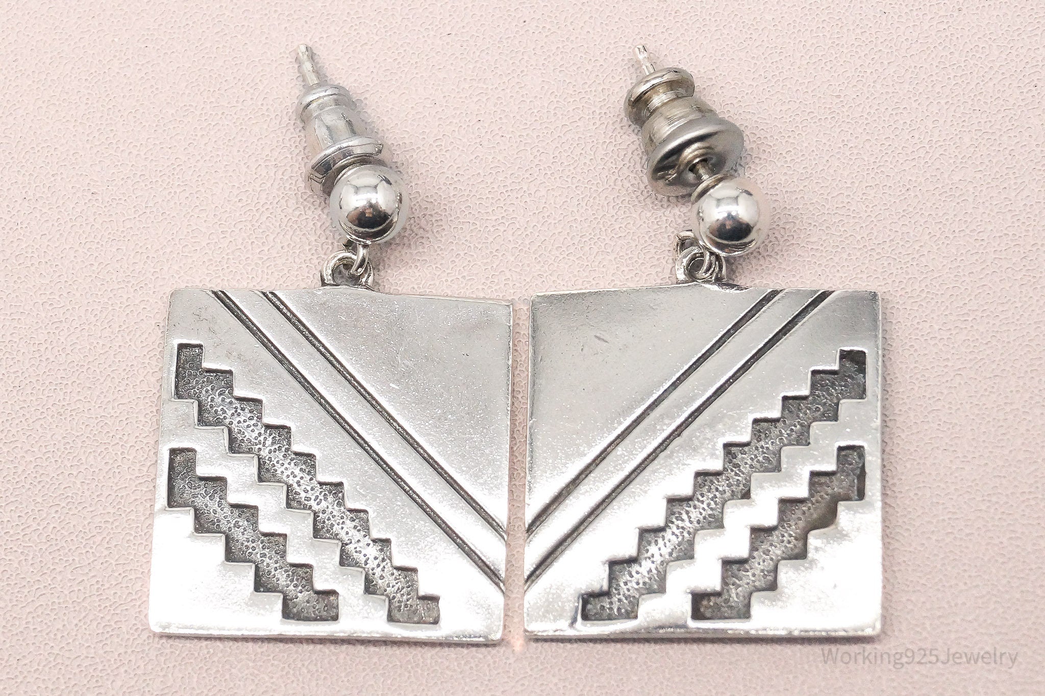 Vintage Native America Teme Sterling Silver Earrings