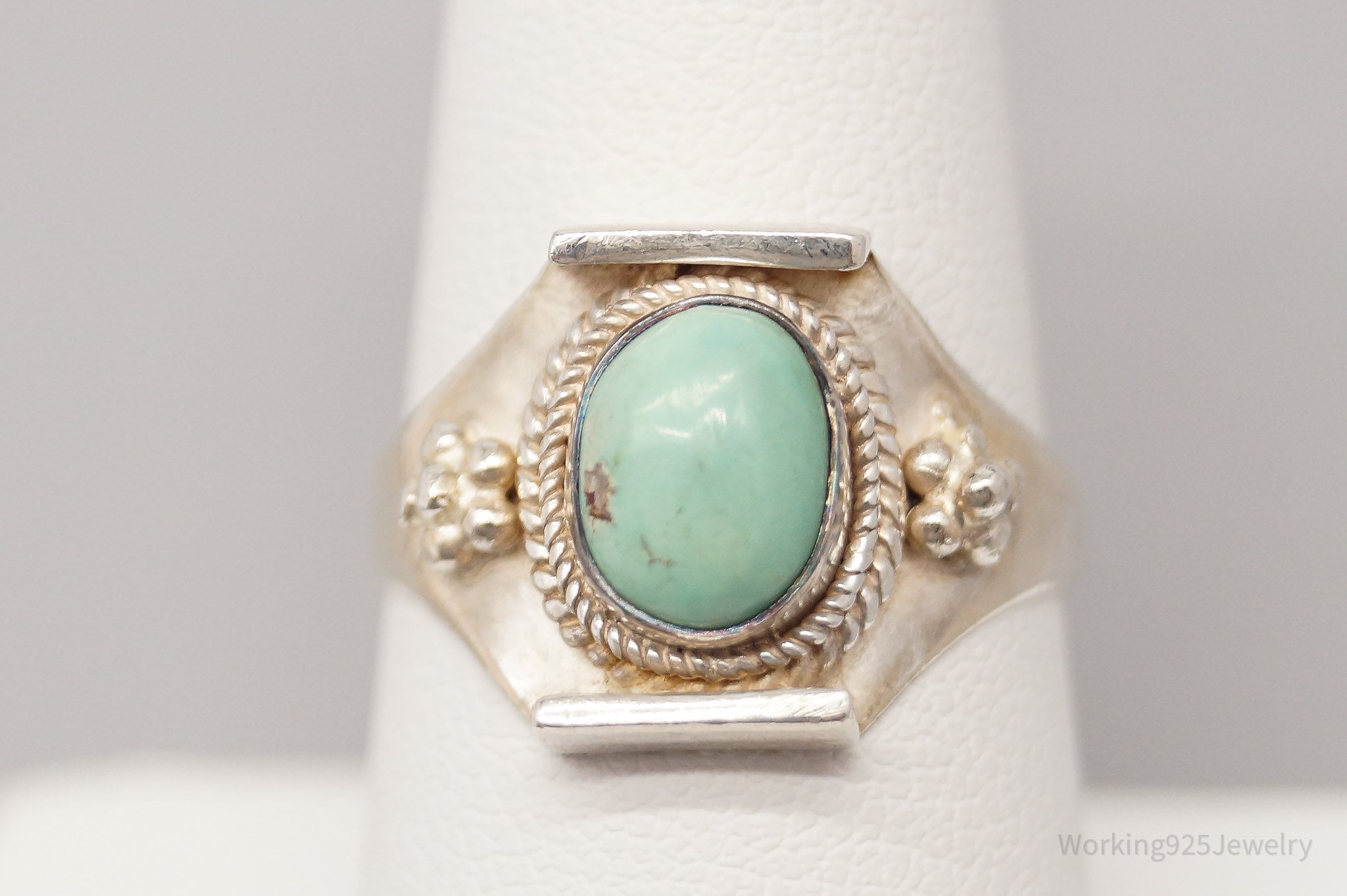 Vintage Turquoise Sterling Silver Ring - Size 8.25