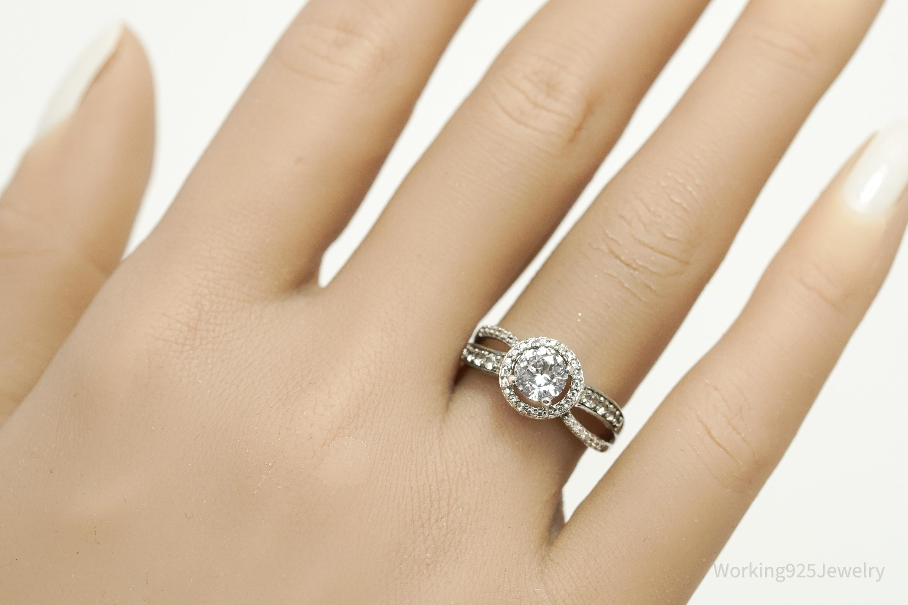 Vintage Cubic Zirconia Sterling Silver Ring - Size 7