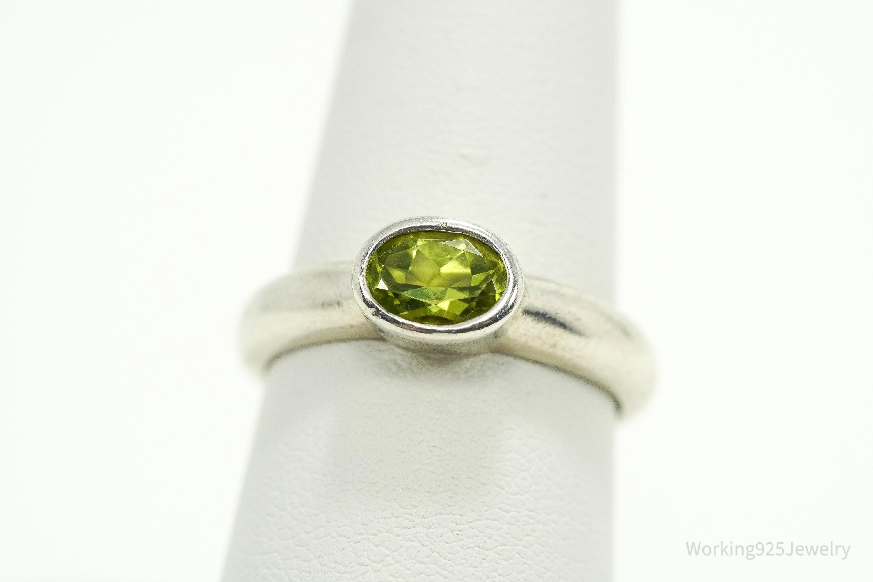 Vintage Green Peridot Sterling Silver Ring - Size 8