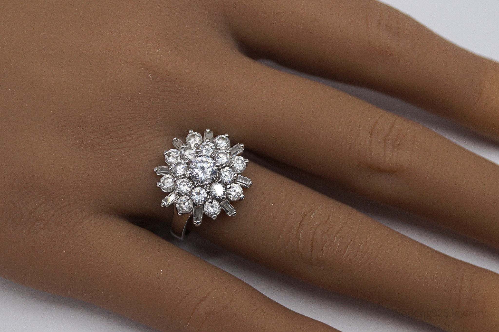 Vintage Ballerina Cluster Cubic Zirconia Sterling Silver Ring - Size 7.25