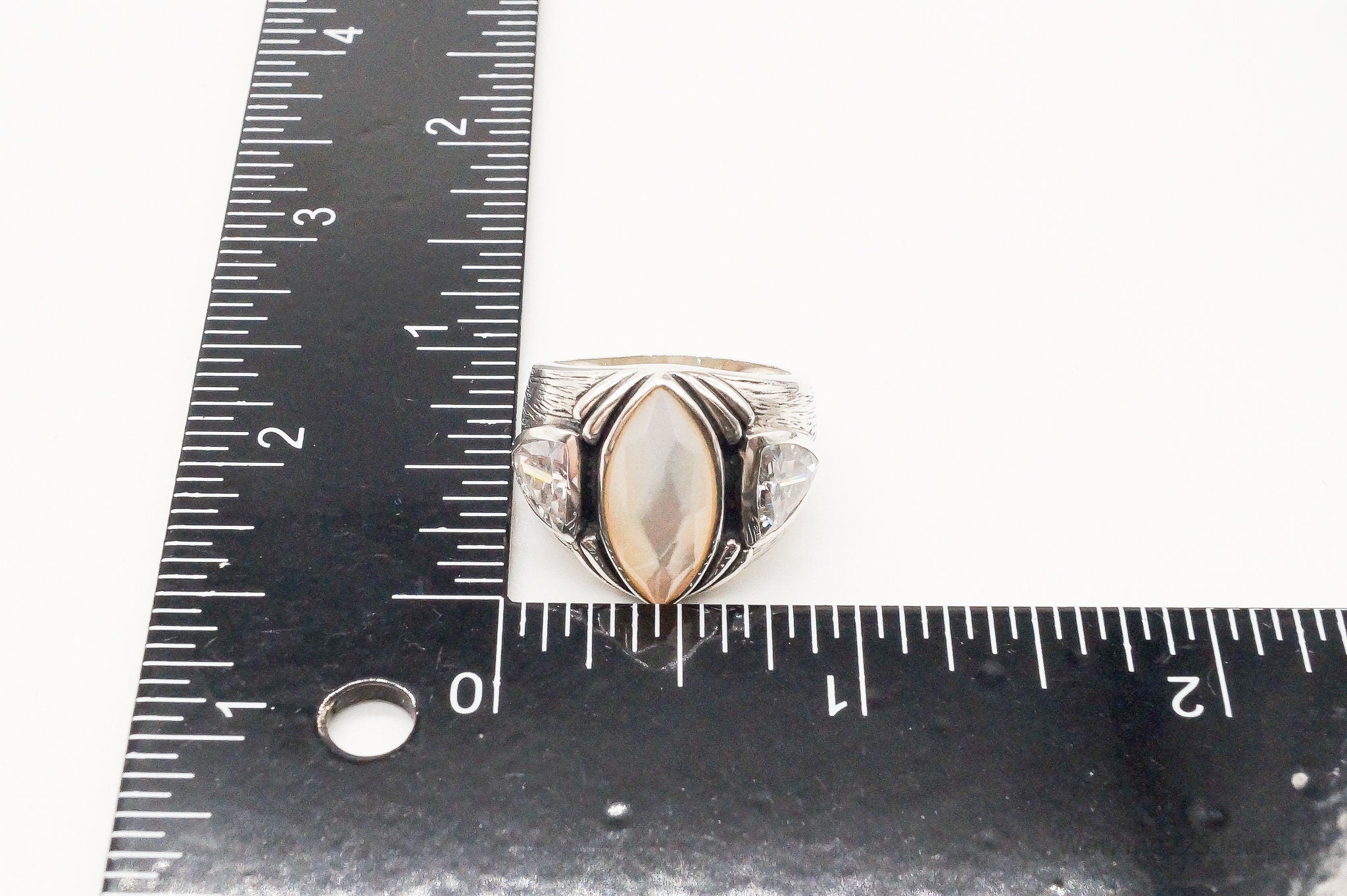 Designer Silpada Mother Of Pearl Cubic Zirconia Sterling Silver Ring Size 7.25