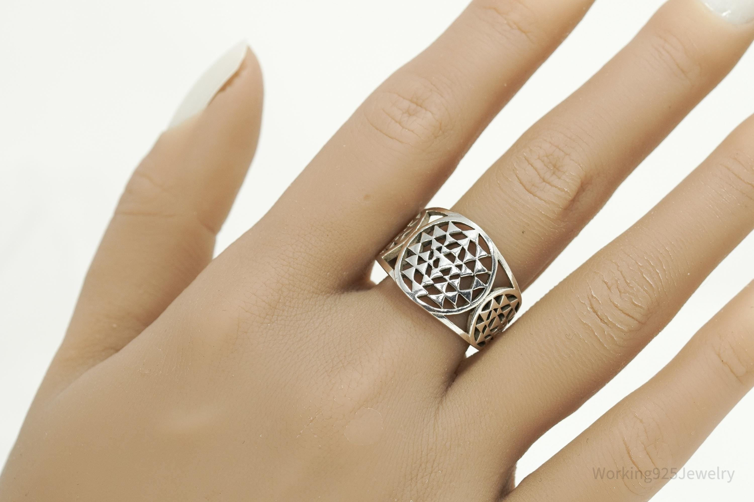 Vintage Sri Yantra Chakra Sterling Silver Wide Band Ring - Size 9.75