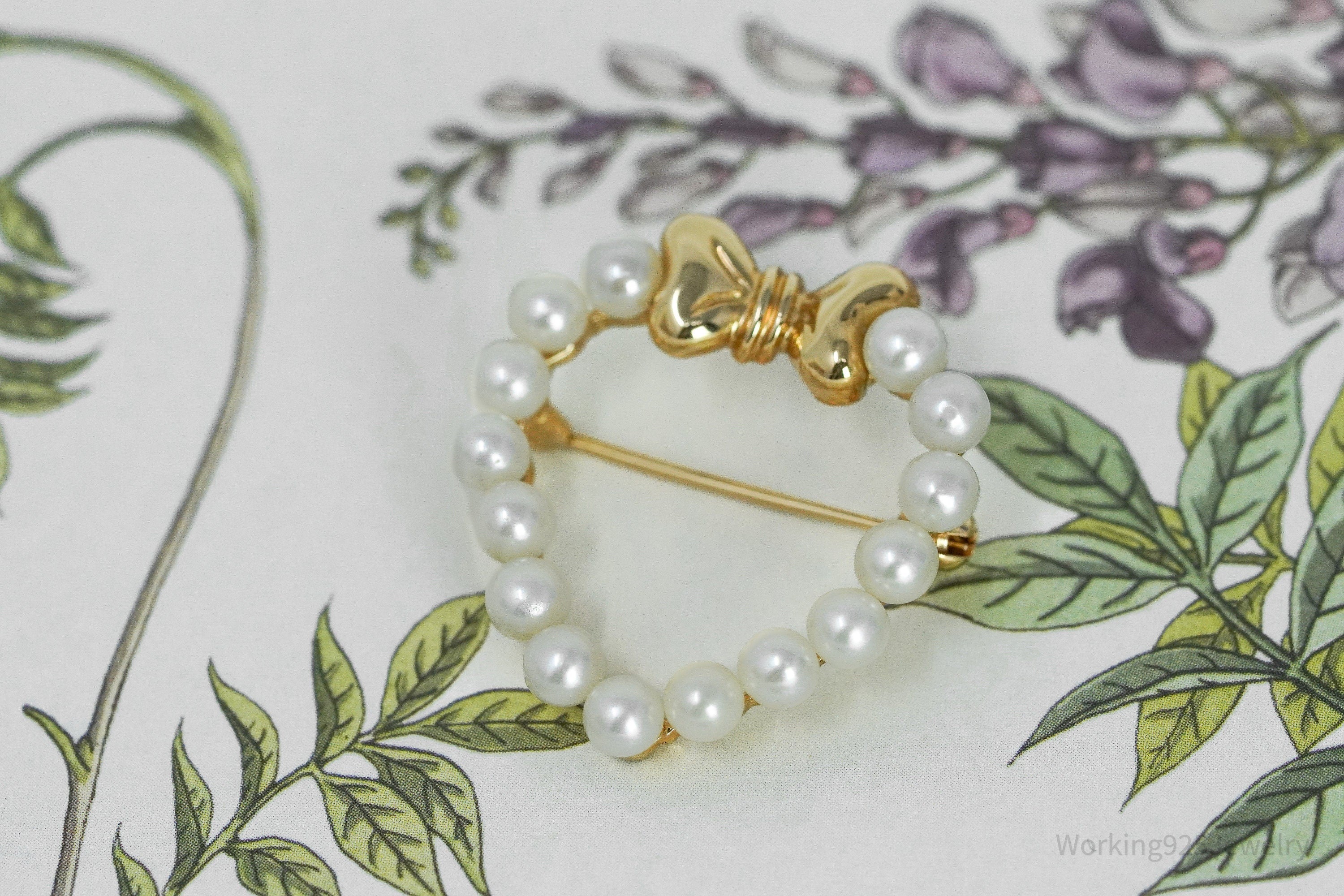 14K Yellow Gold & Saltwater Pearl Heart Brooch Pin