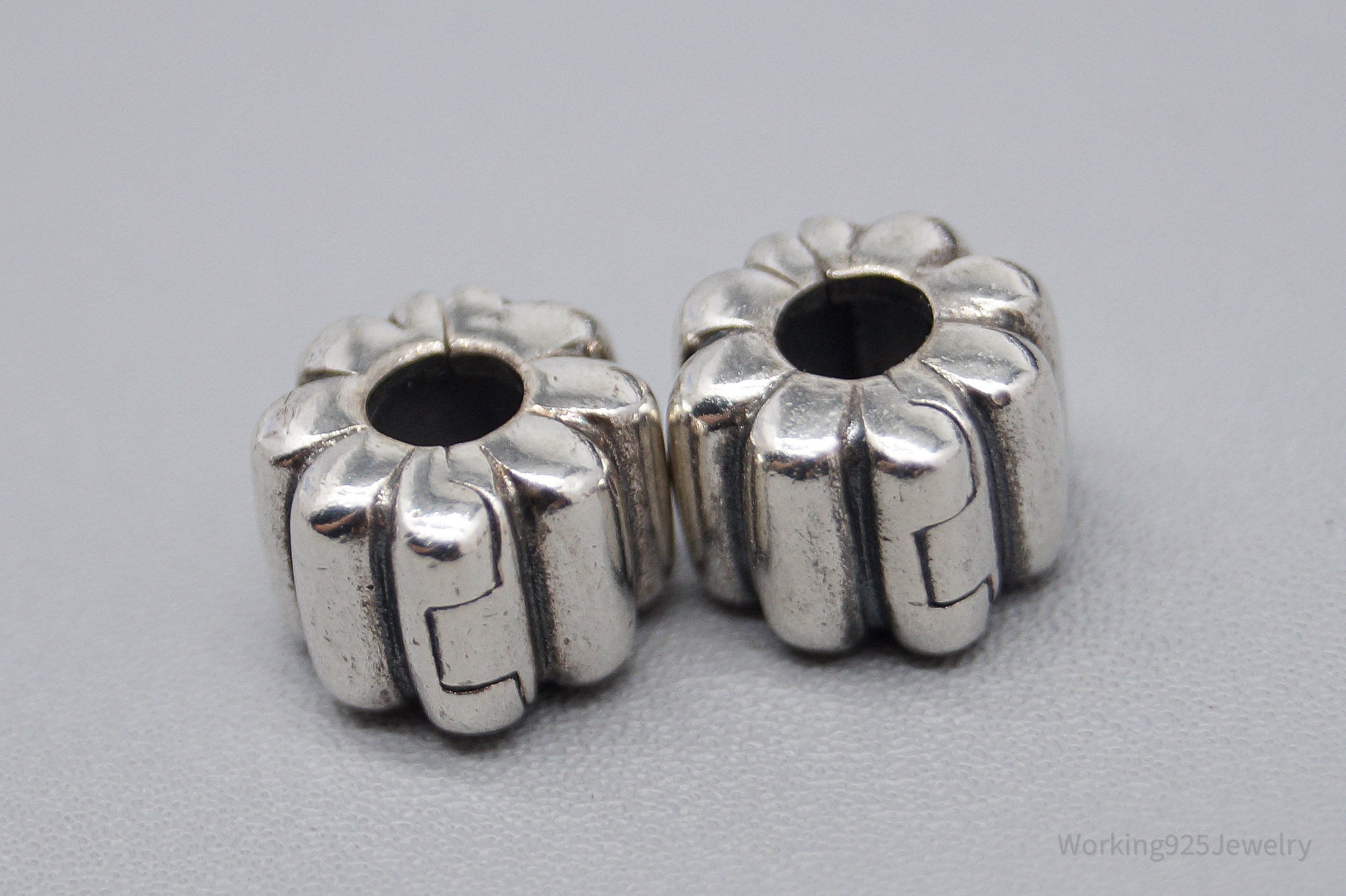 Retired Authentic Designer Pandora ALE Shrimp Clip Charm Sterling Silver Set