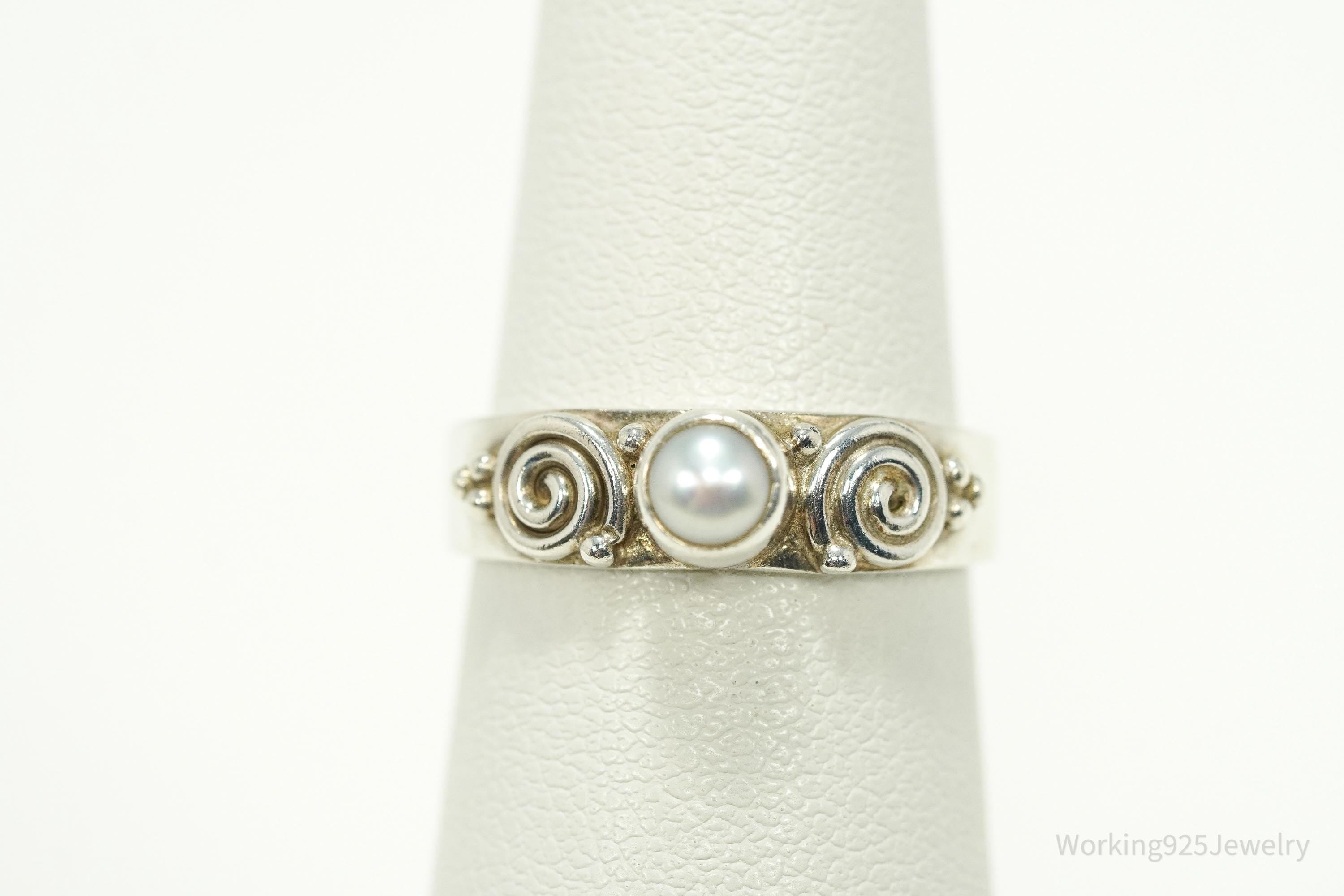 Vintage White Pearl Silver Ring - Size 5.75