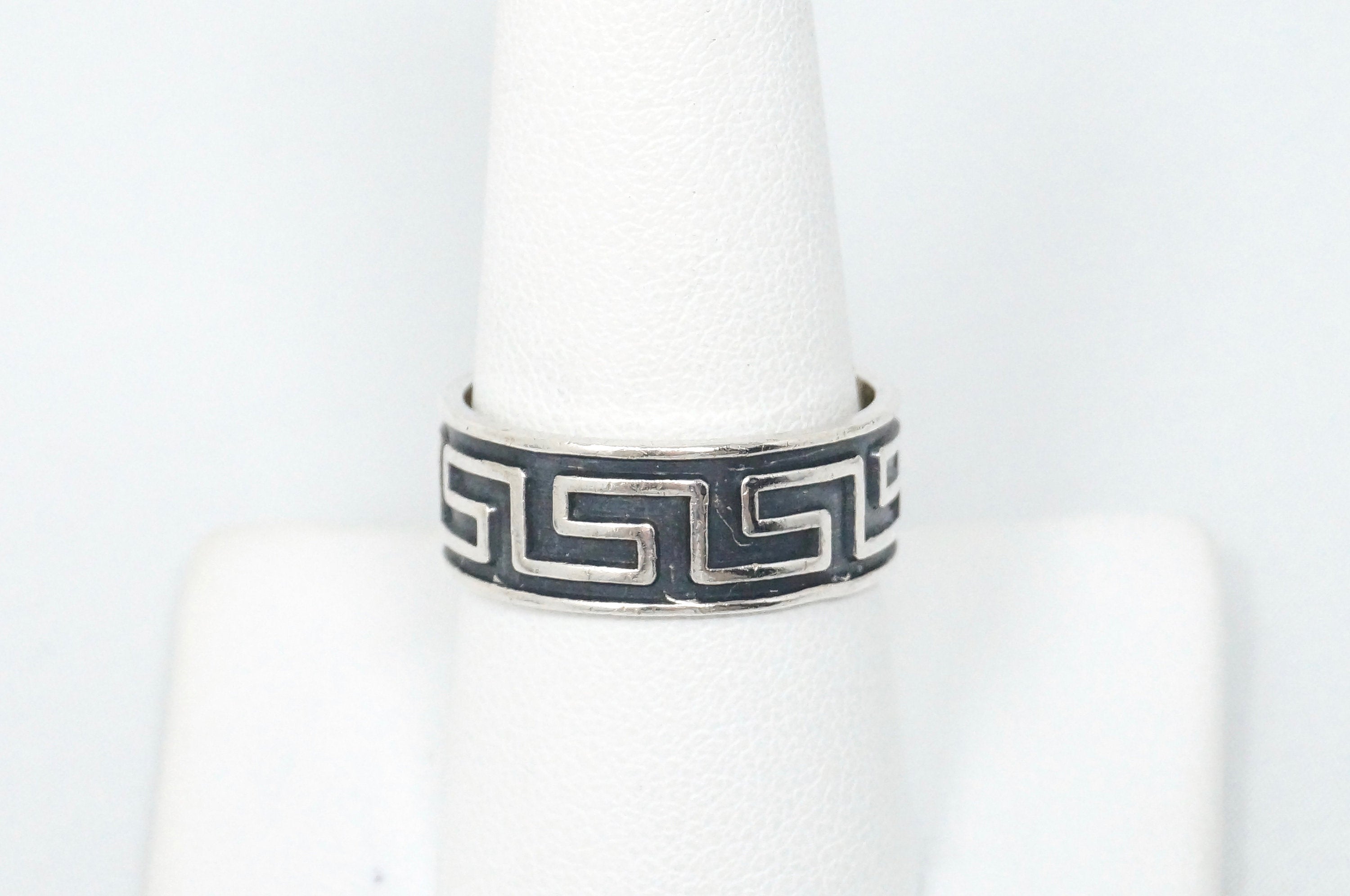 Vintage Mexico Oxidized Style Key Zig Zag Sterling Silver Band Ring - Size 8.75